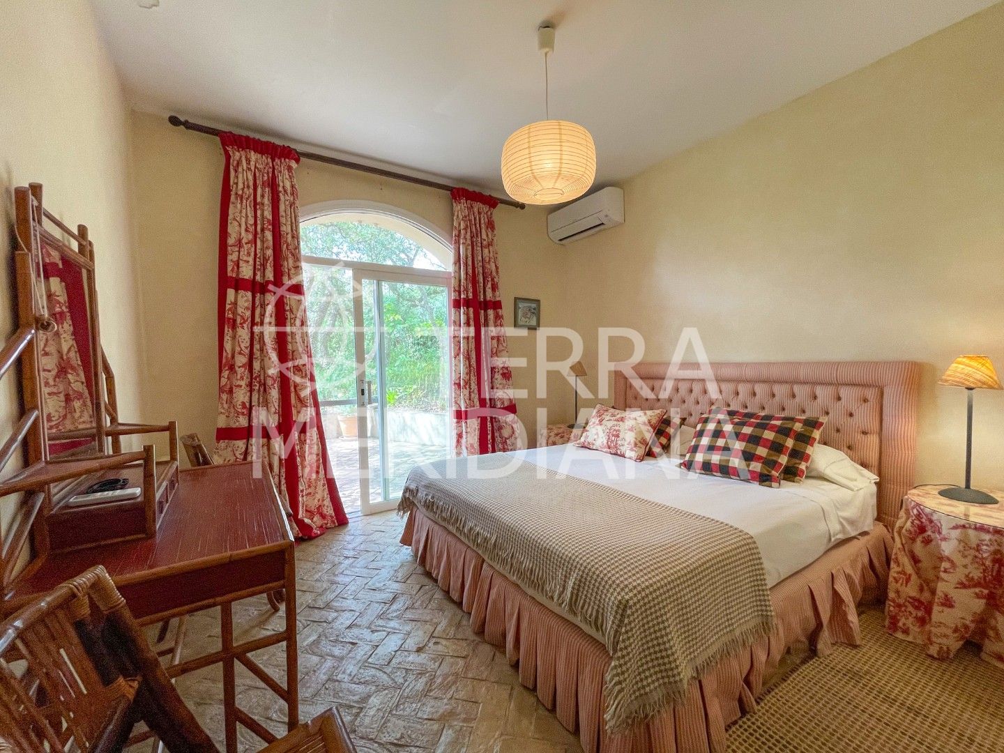 Villa in Los Altos de Valderrama, Sotogrande