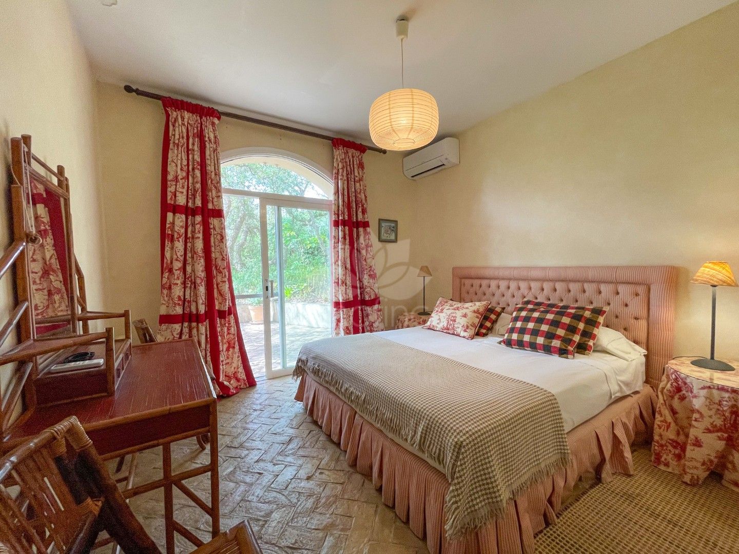 Villa in Los Altos de Valderrama, Sotogrande