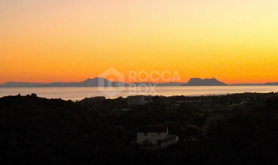ARFP472 Elevated large double plot with amazing sea views to Gibraltar & Morocco