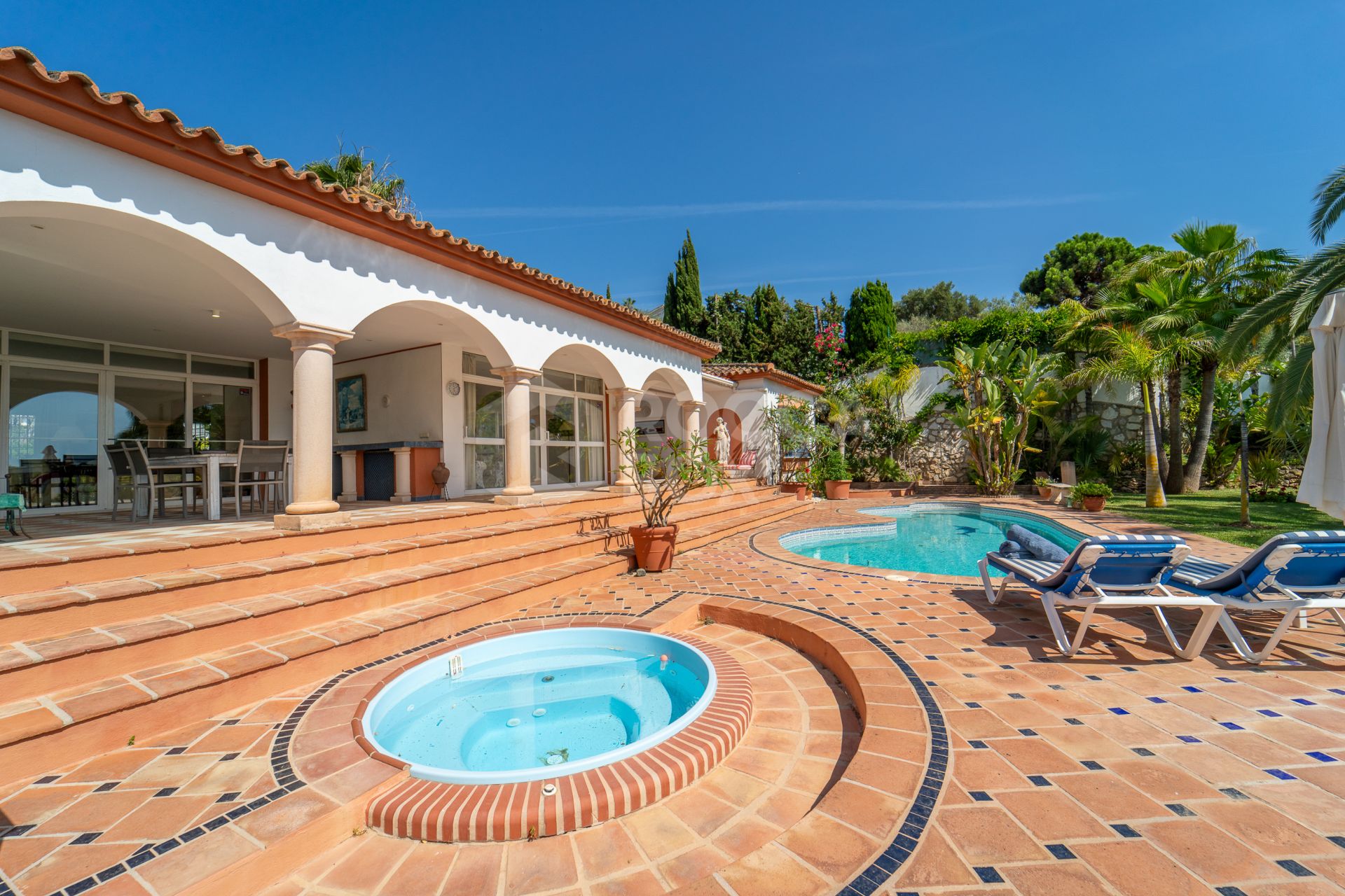 Andalusian Style Villa in El Rosario