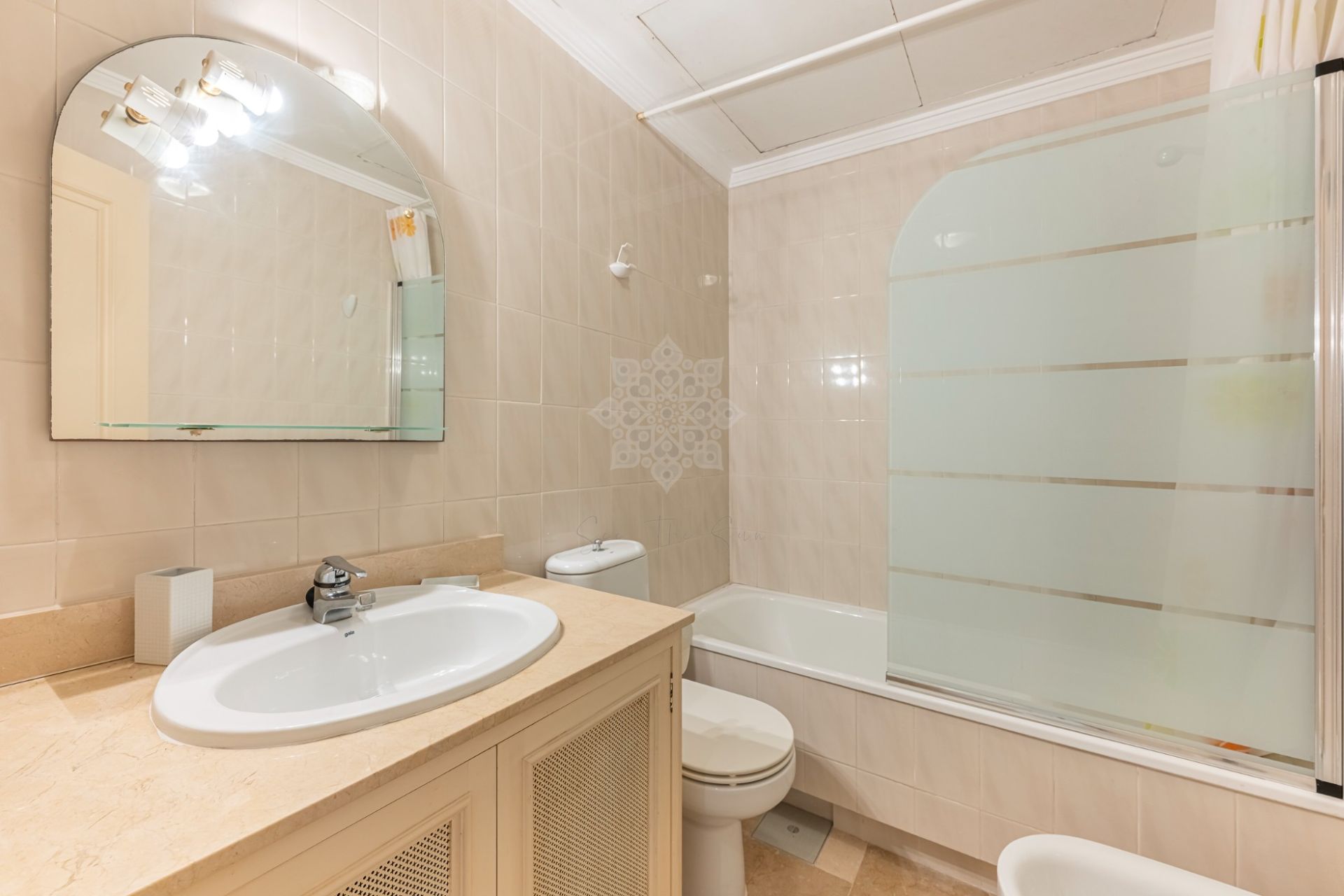Apartamento Planta Baja en Aloha Gardens, Marbella