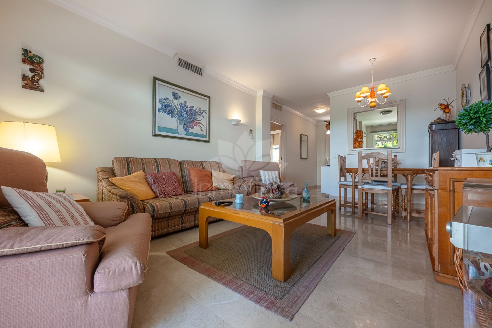 Apartamento Planta Baja en Aloha Gardens, Marbella