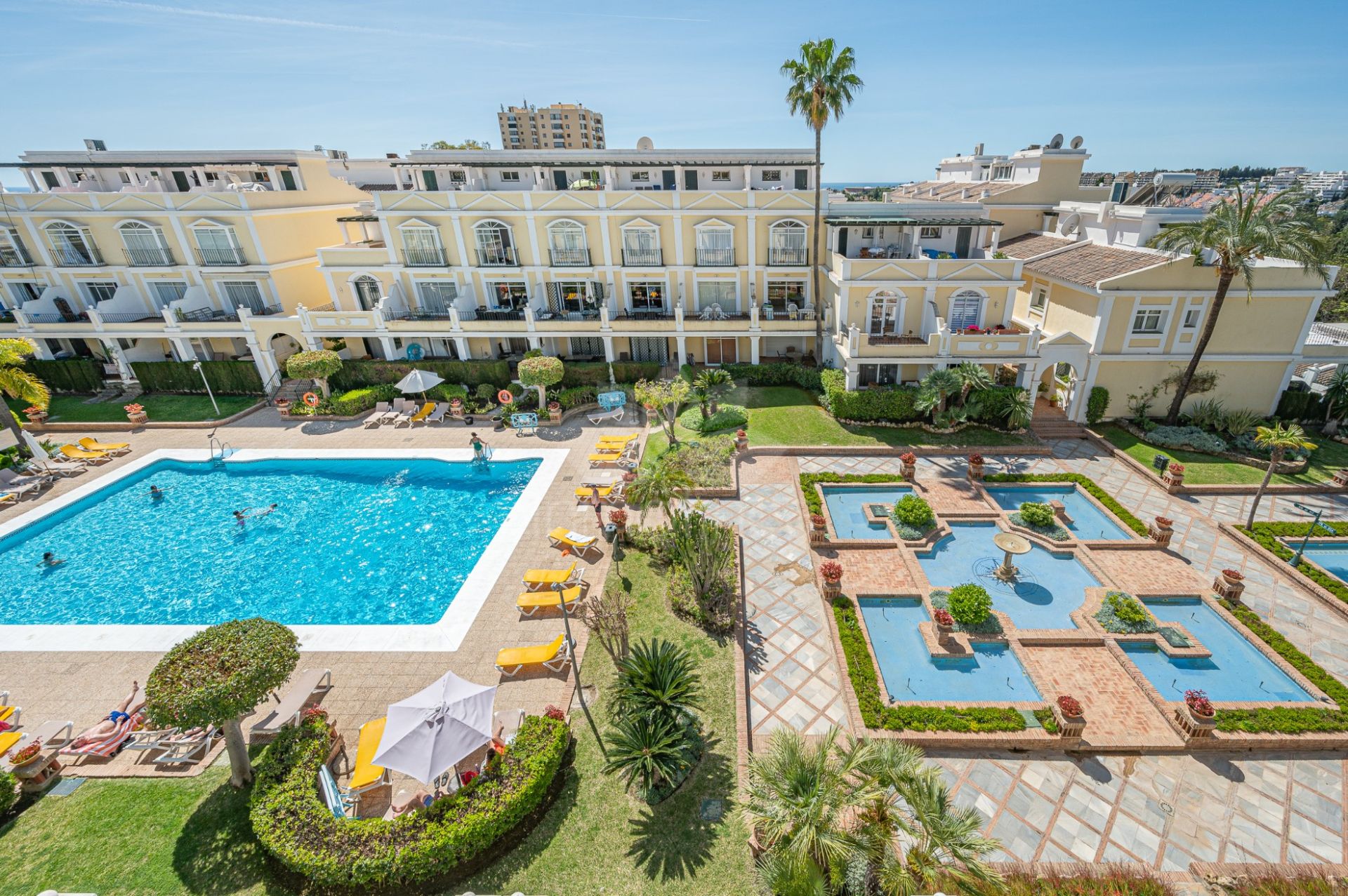 Apartamento Planta Baja en Aloha Gardens, Marbella