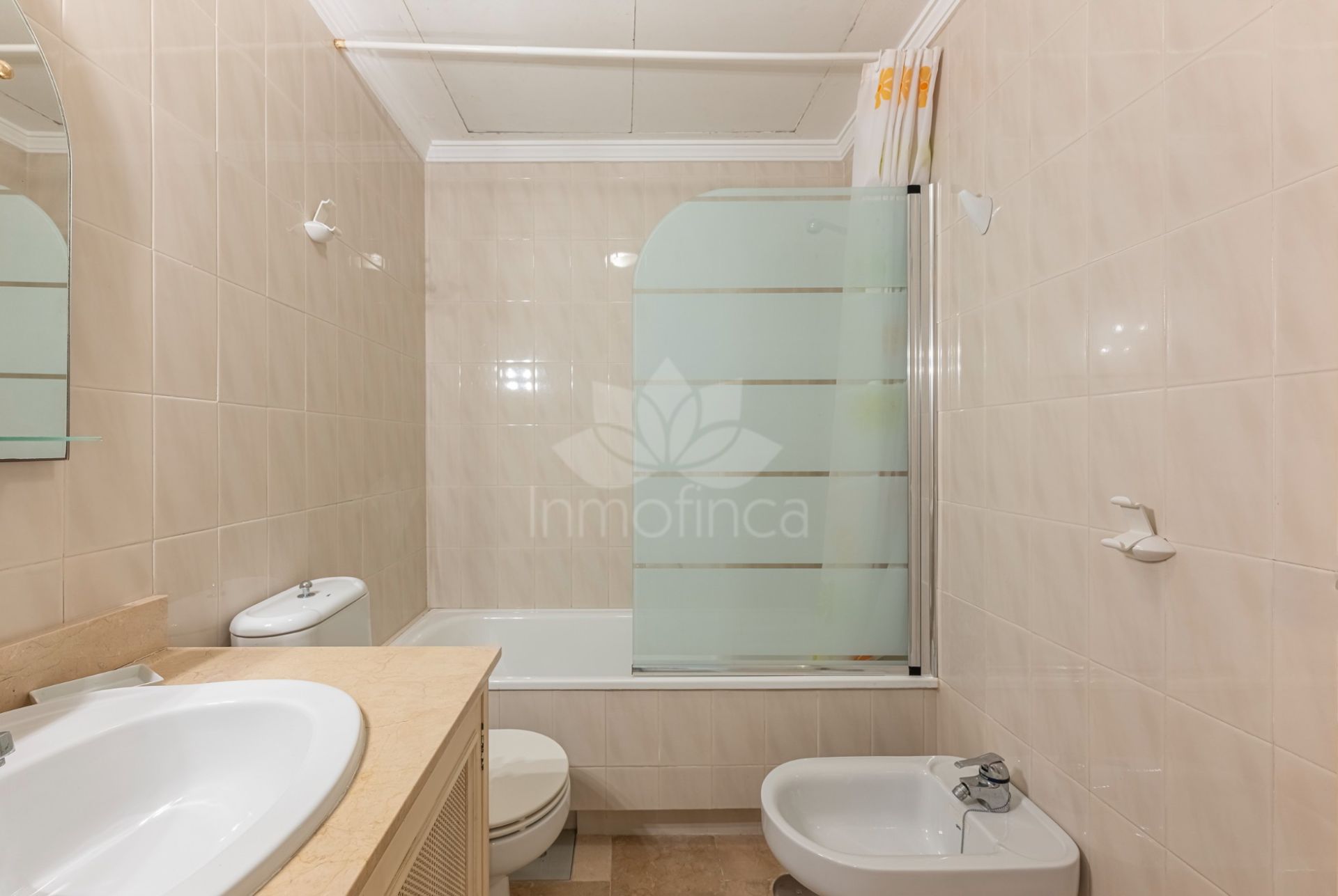 Apartamento Planta Baja en Aloha Gardens, Marbella