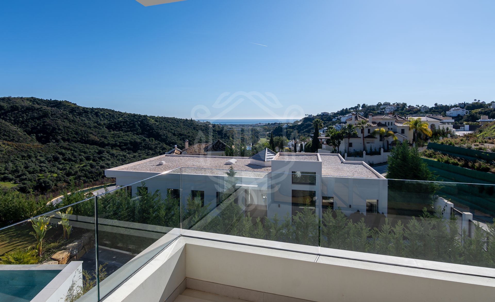 Villa for sale in Lomas de La Quinta, Benahavis