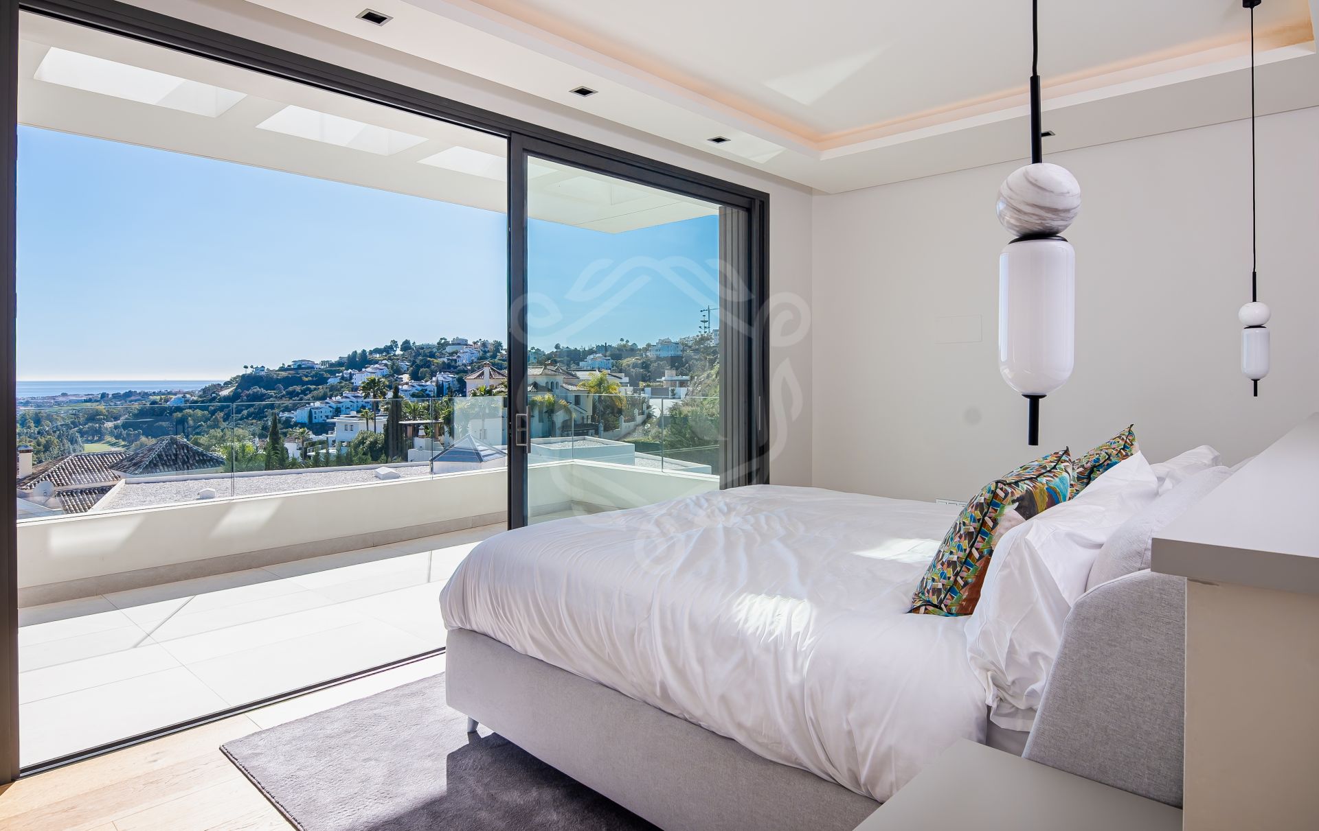 Villa for sale in Lomas de La Quinta, Benahavis