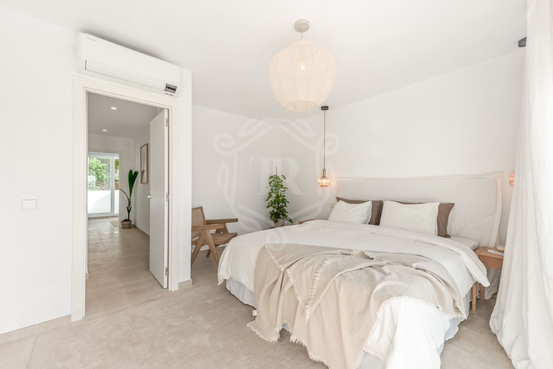 Adosado en venta en Los Algarrobos, Nueva Andalucia