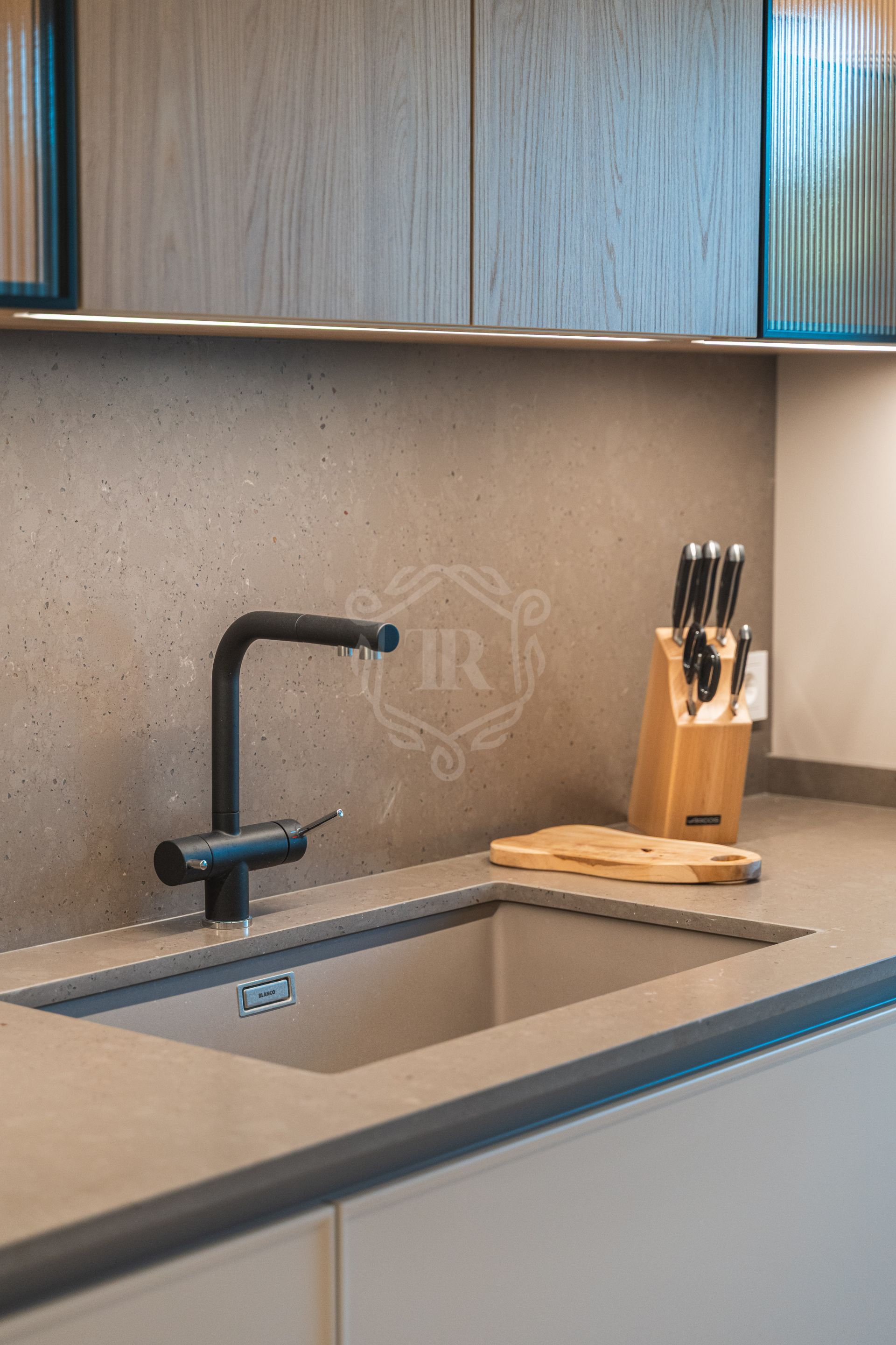 Town House for sale in El Palmeral, Nueva Andalucia