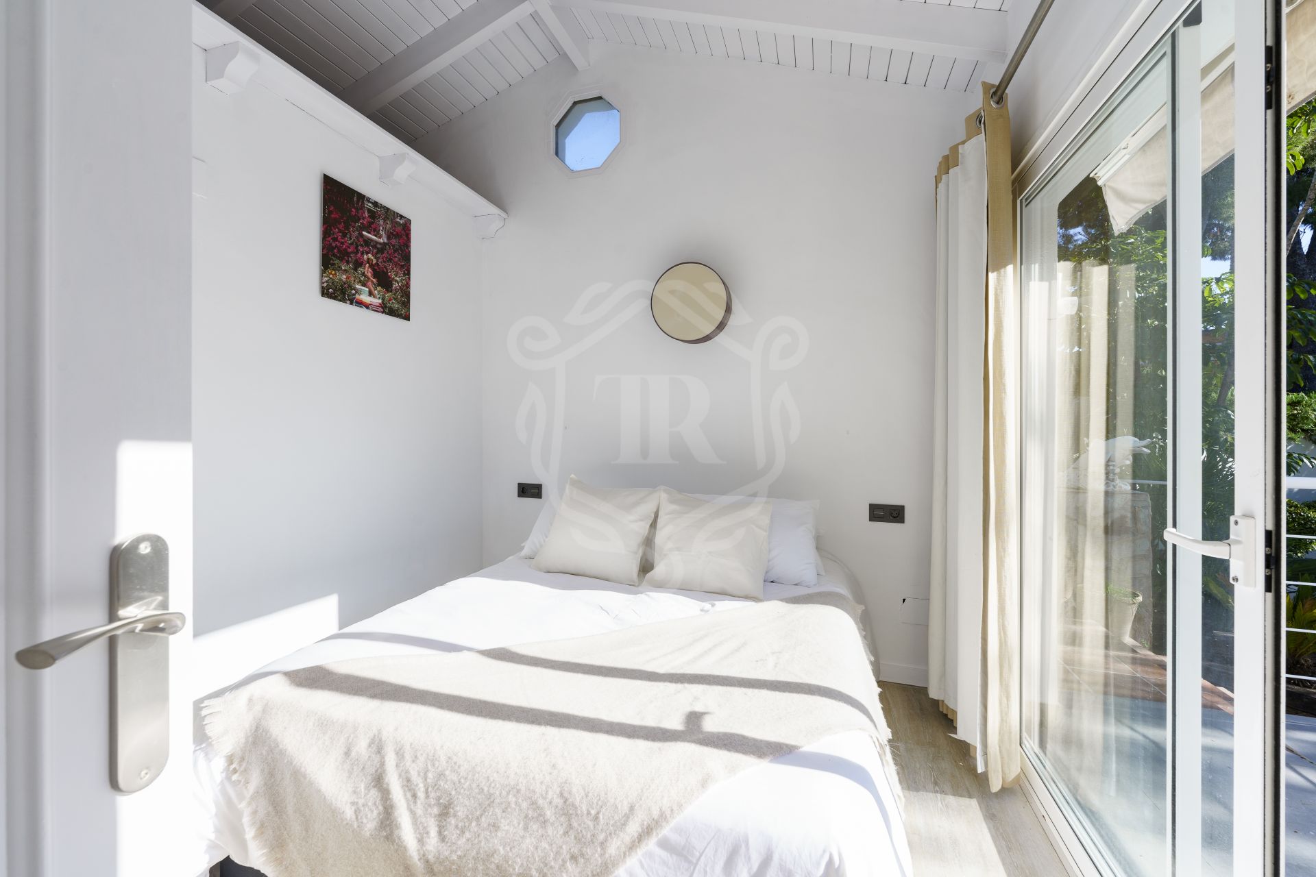 Villa en venta en Nueva Andalucia, Marbella