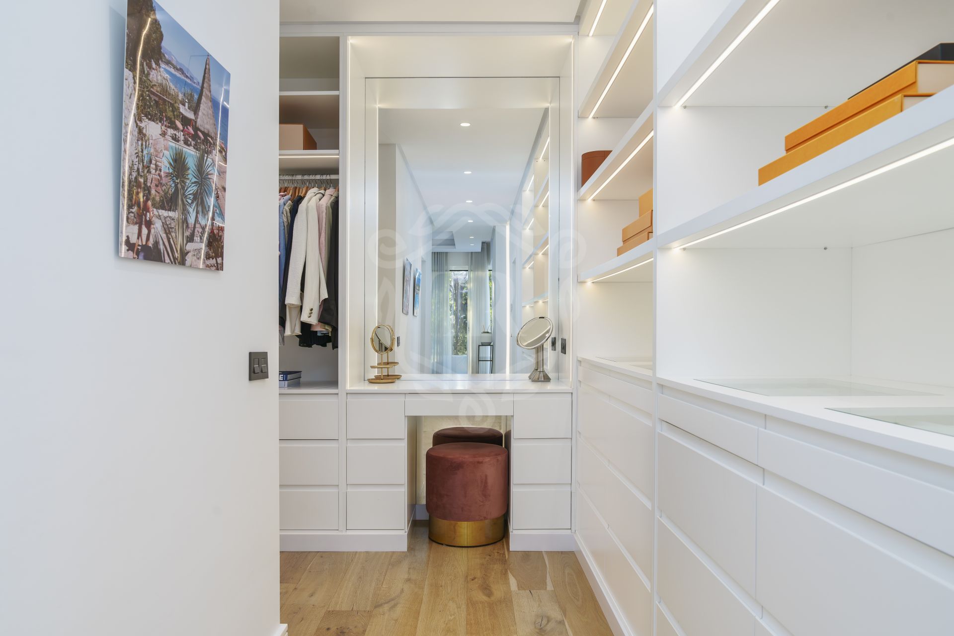 Villa en venta en Nueva Andalucia, Marbella