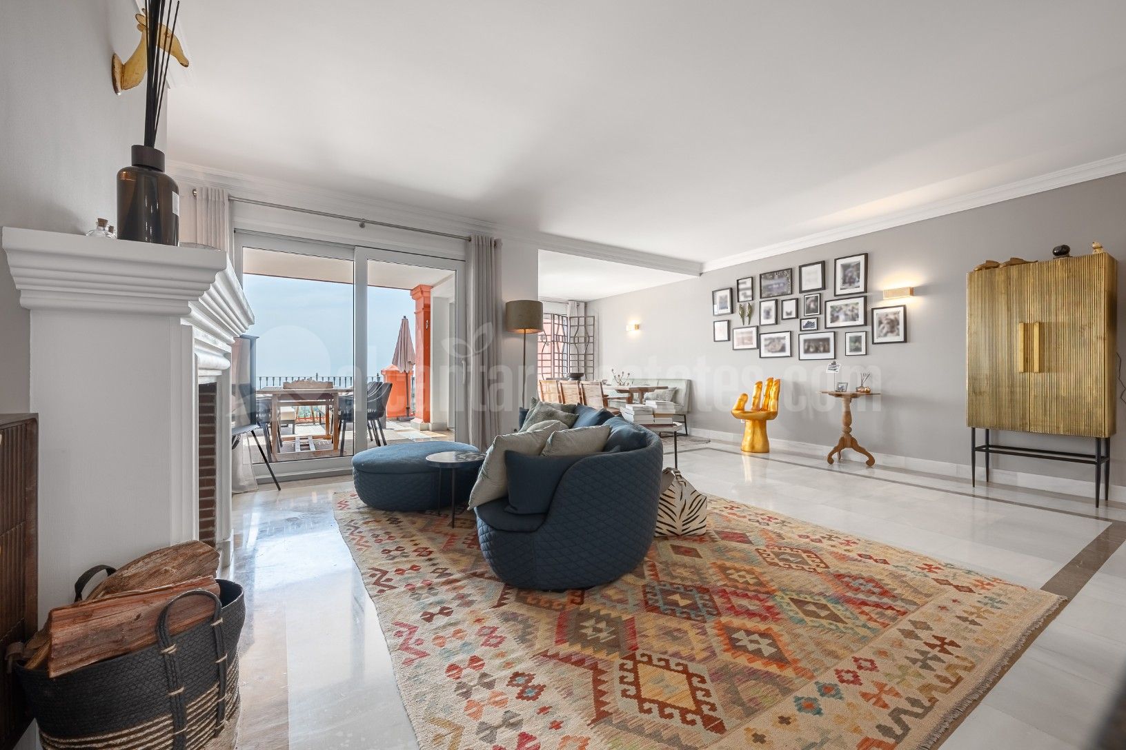 Duplex in Monte Halcones, Benahavis