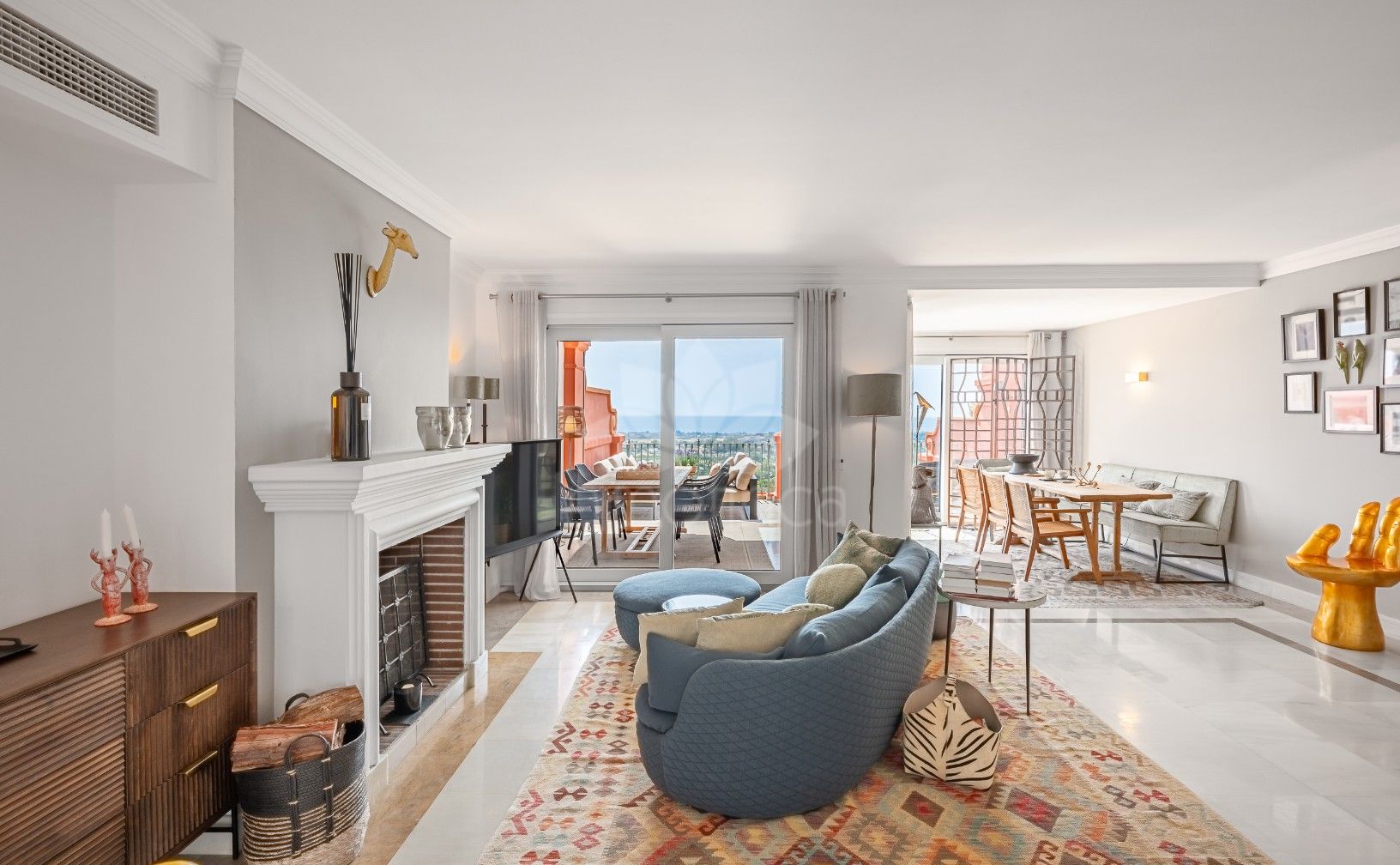 Duplex in Monte Halcones, Benahavis