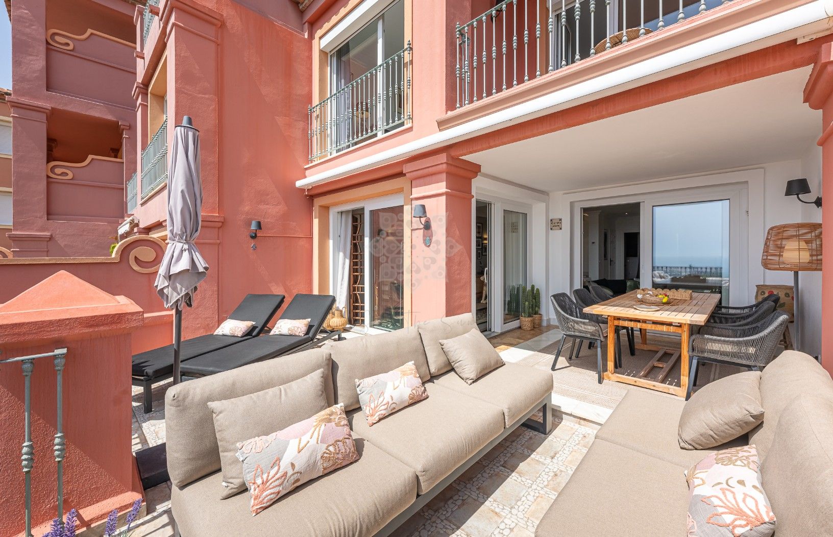 Duplex in Monte Halcones, Benahavis