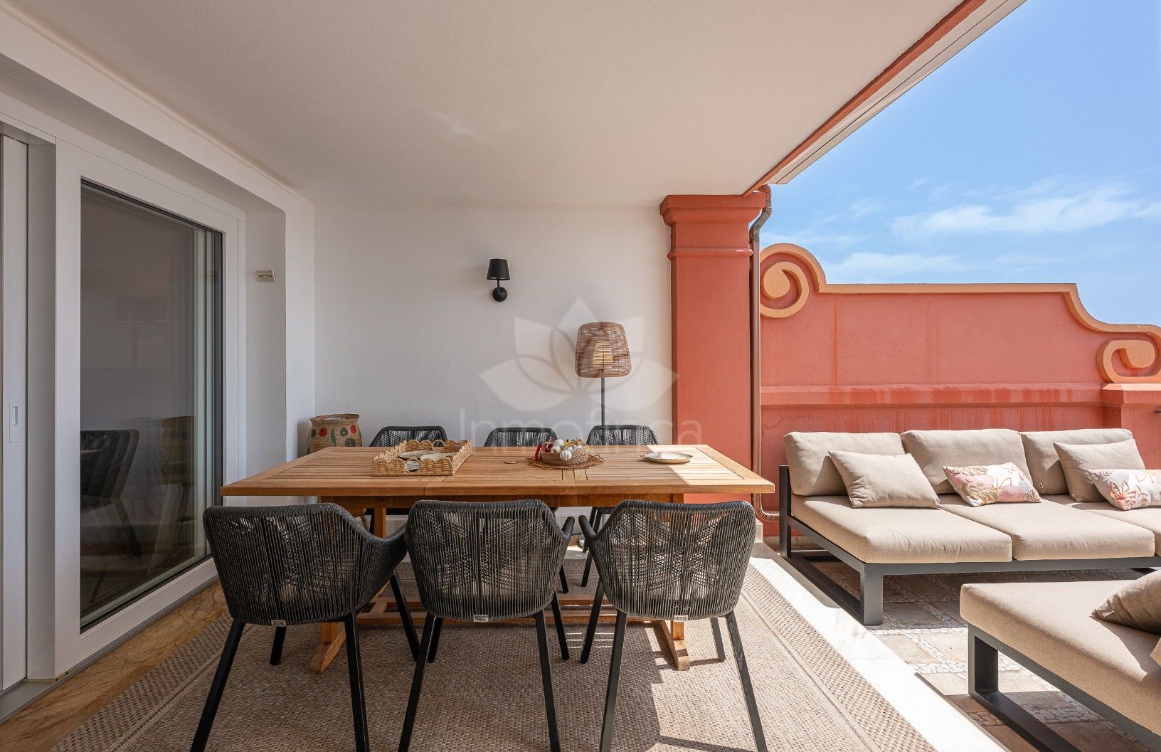 Duplex in Monte Halcones, Benahavis