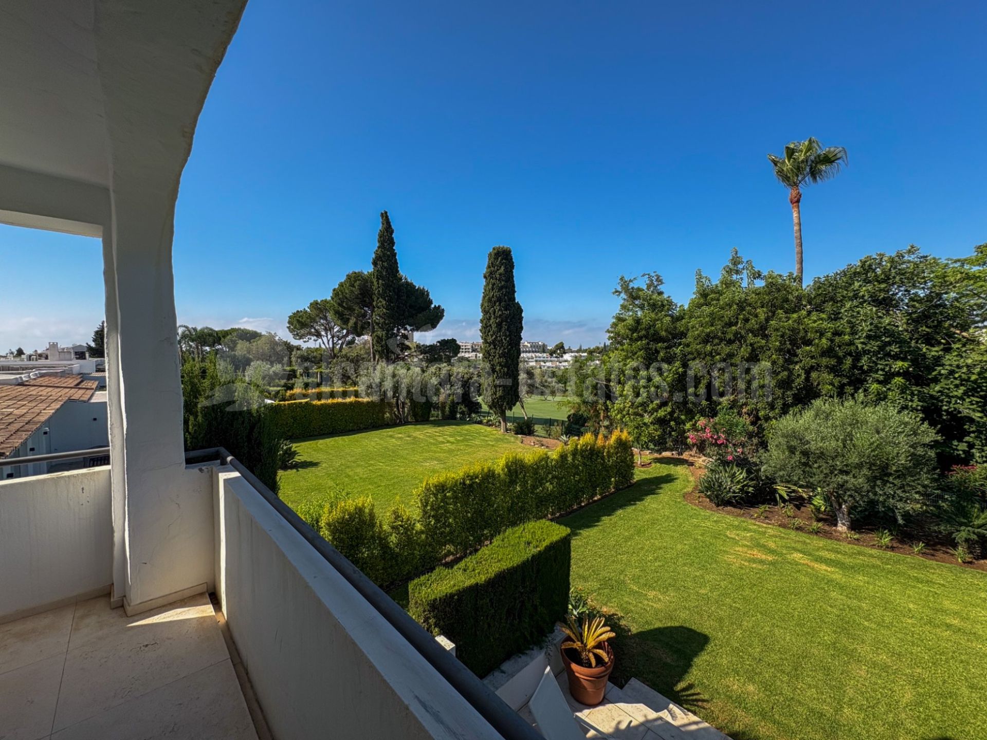 Town House in Peñablanca, Marbella