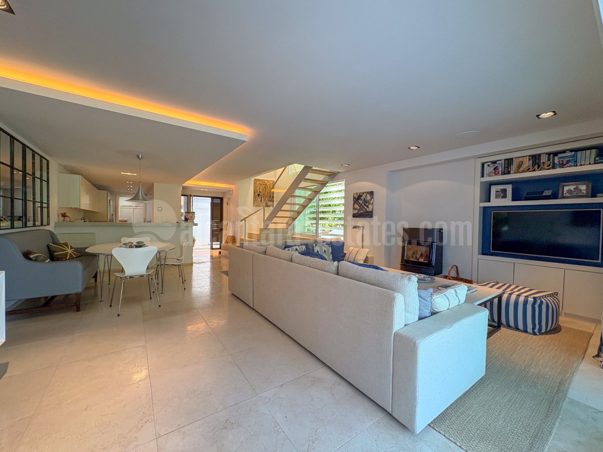 Town House in Peñablanca, Marbella