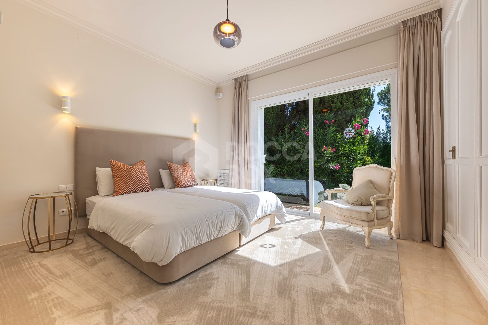 Villa Penati - Andalucian villa with 24h security