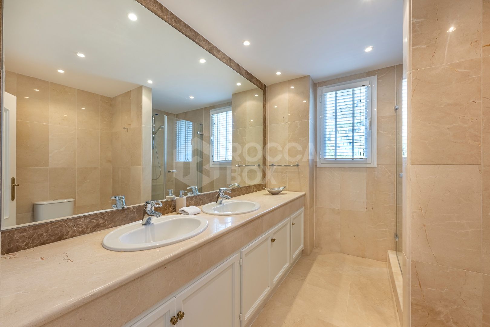Villa Penati - Andalucian villa with 24h security