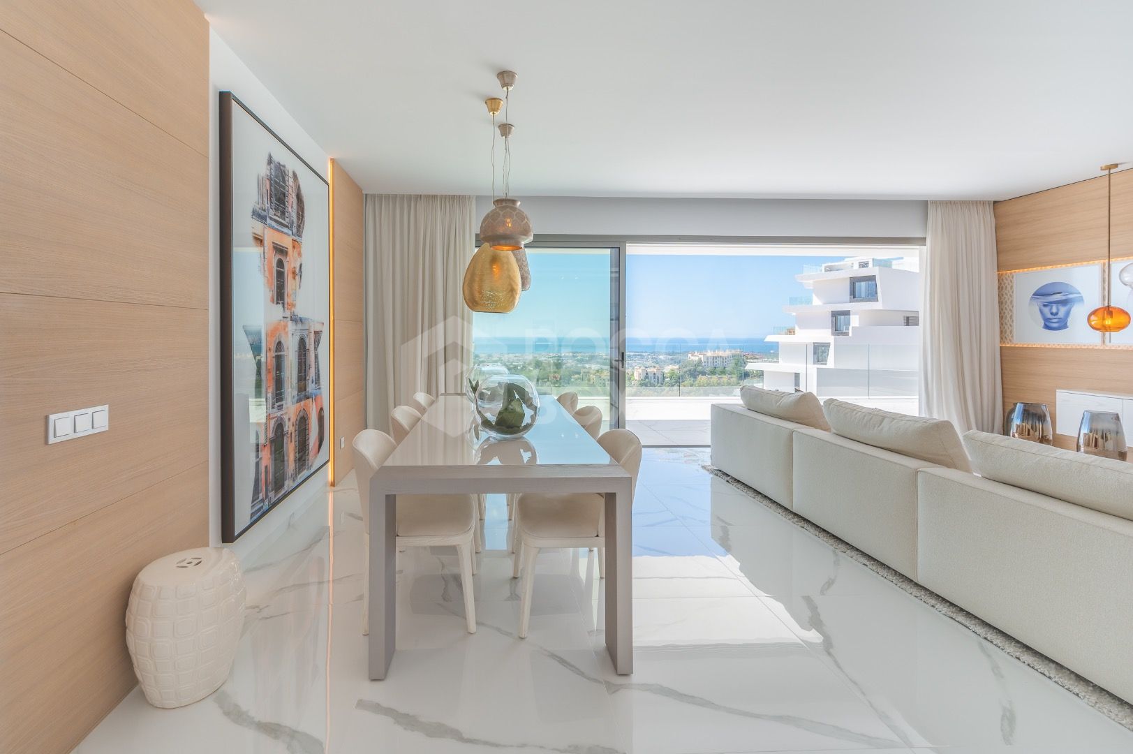 Stunning corner middle floor apartment with panoramic golf & sea views