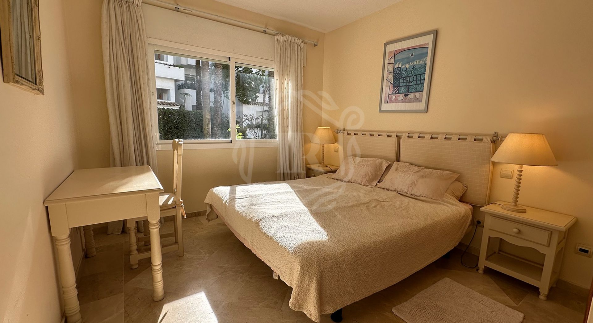 Apartment for sale in Costalita, Estepona East
