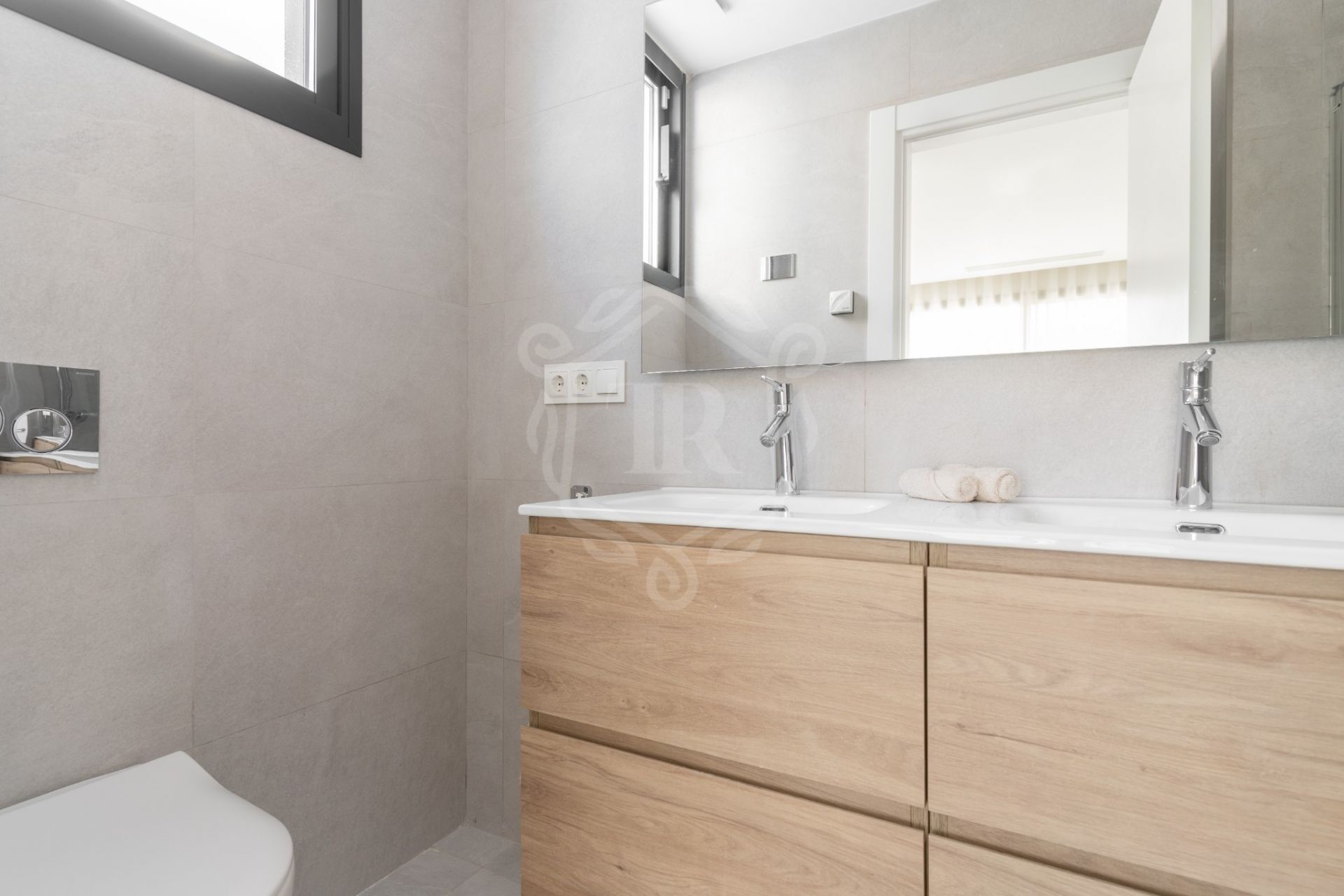 Villa en venta en Nueva Andalucia, Marbella