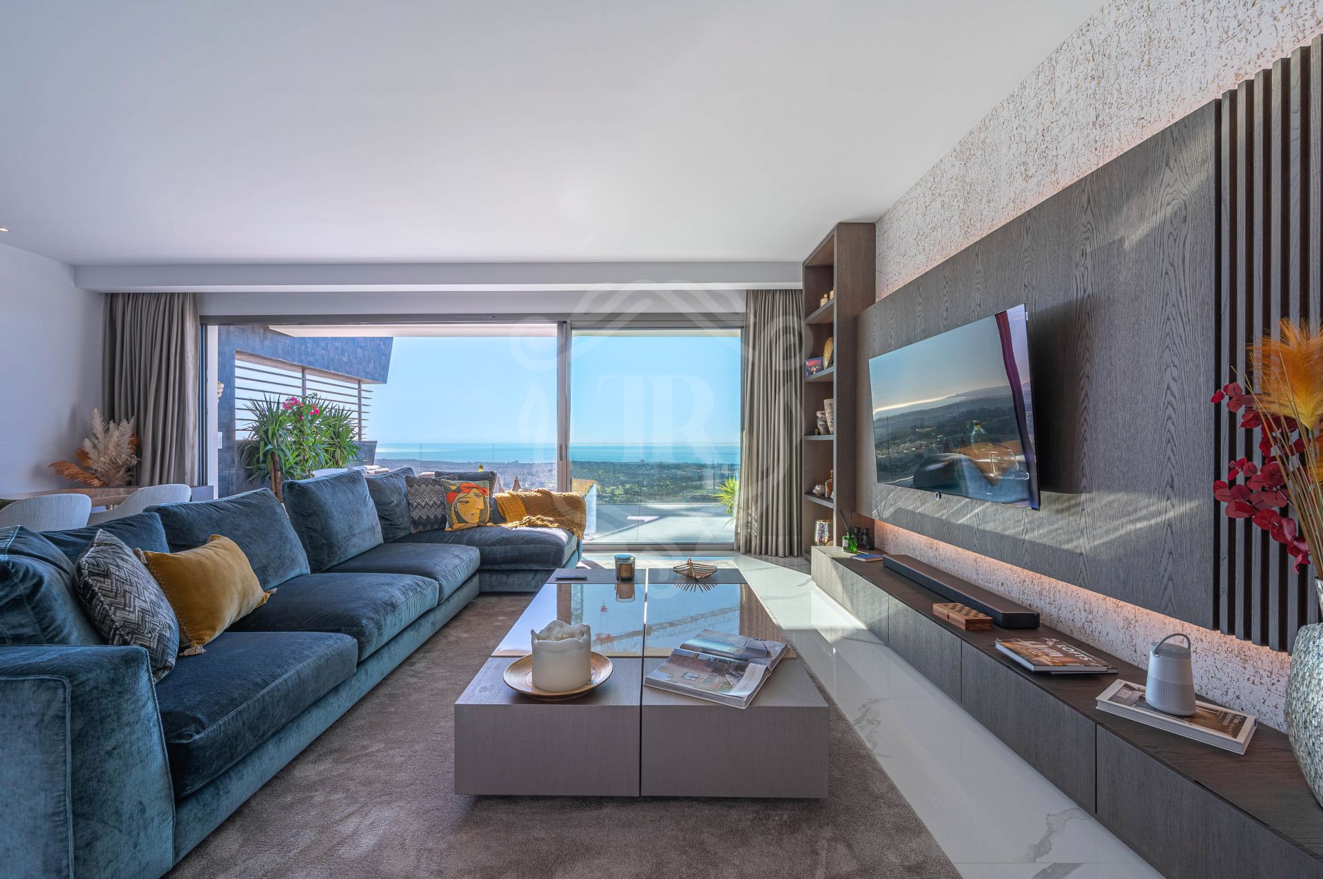 Outstanding new middle floor with panoramic sea and golf views designed by Aalto