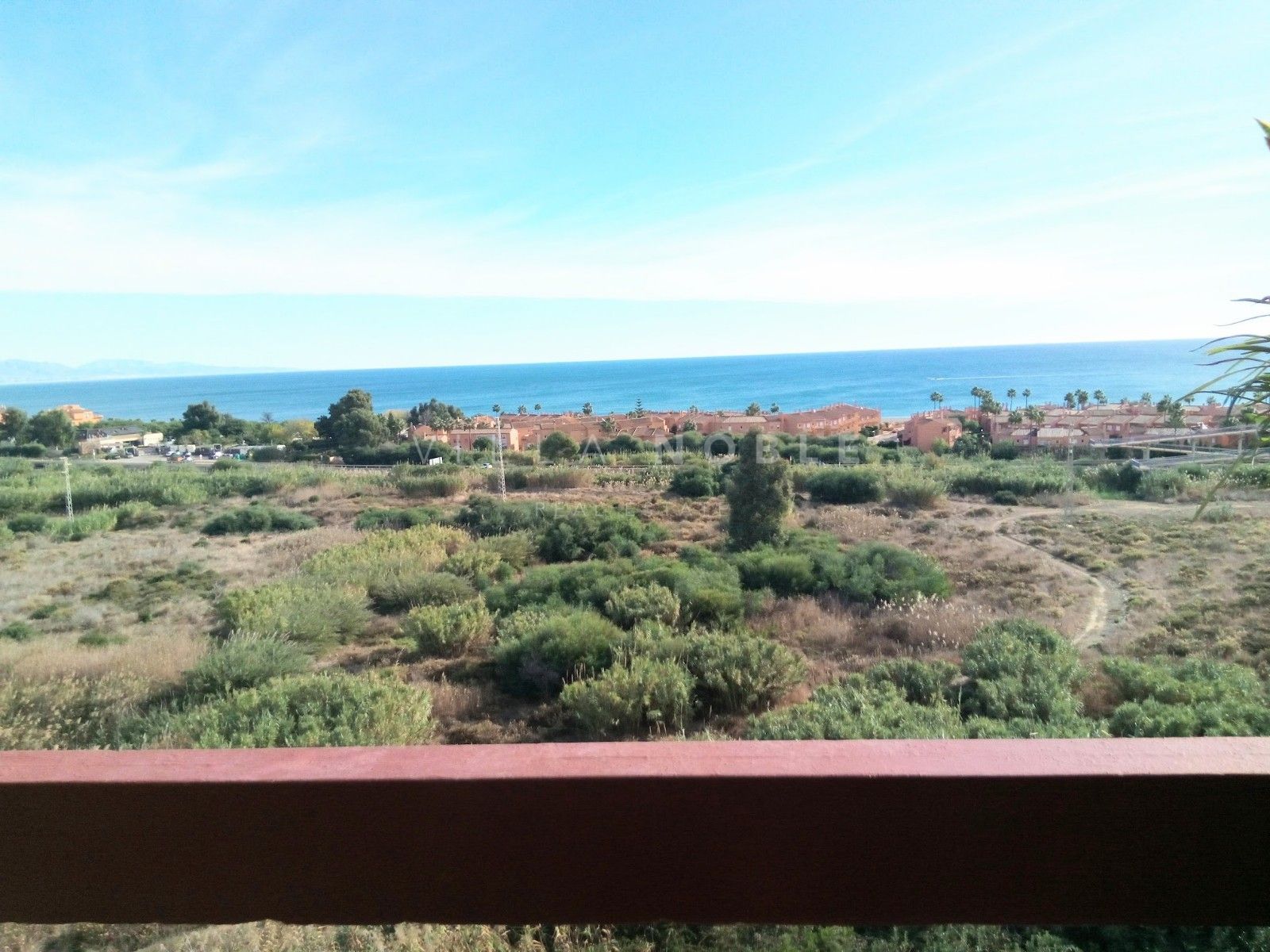 Cosy 2 bedroom townhouse with terrace, solarium and beautiful sea views in Manilva