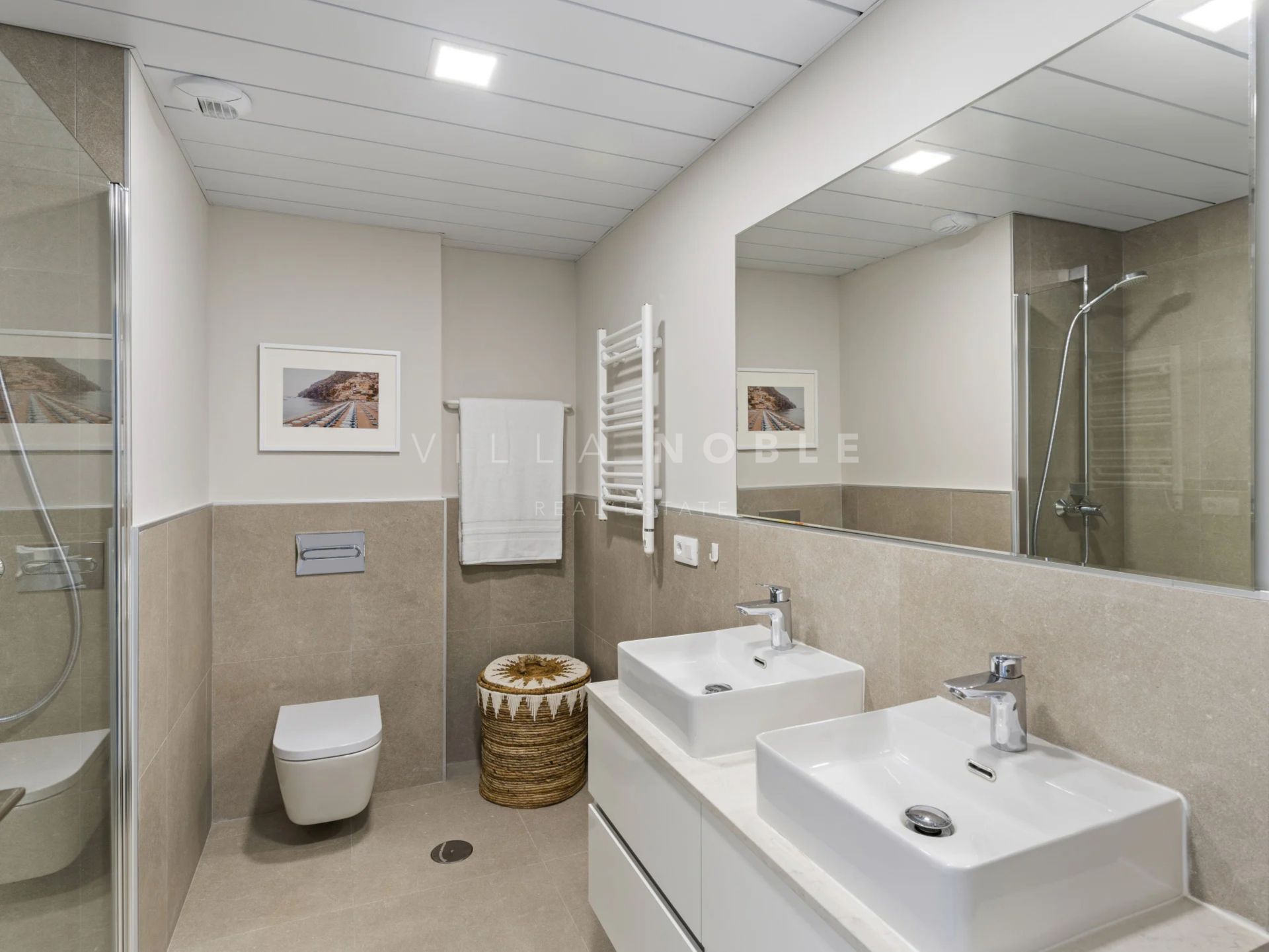 Brand-new Townhouse located in an exclusive gated community of Rodeito Alto, Nueva Andalucia