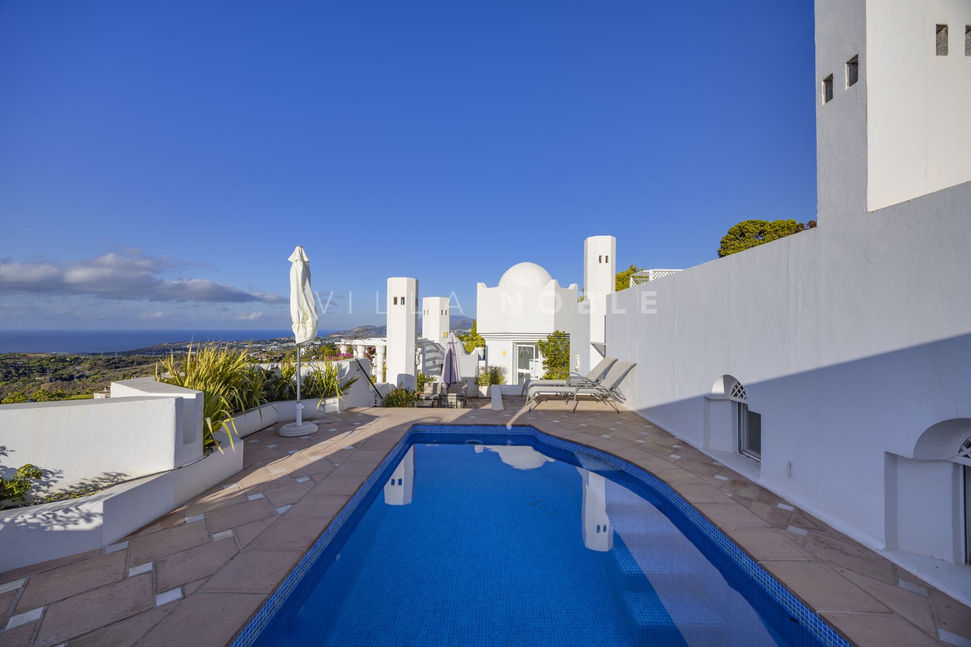Duplex Penthouse with Exceptional 360° Views in Marbella Hill Club