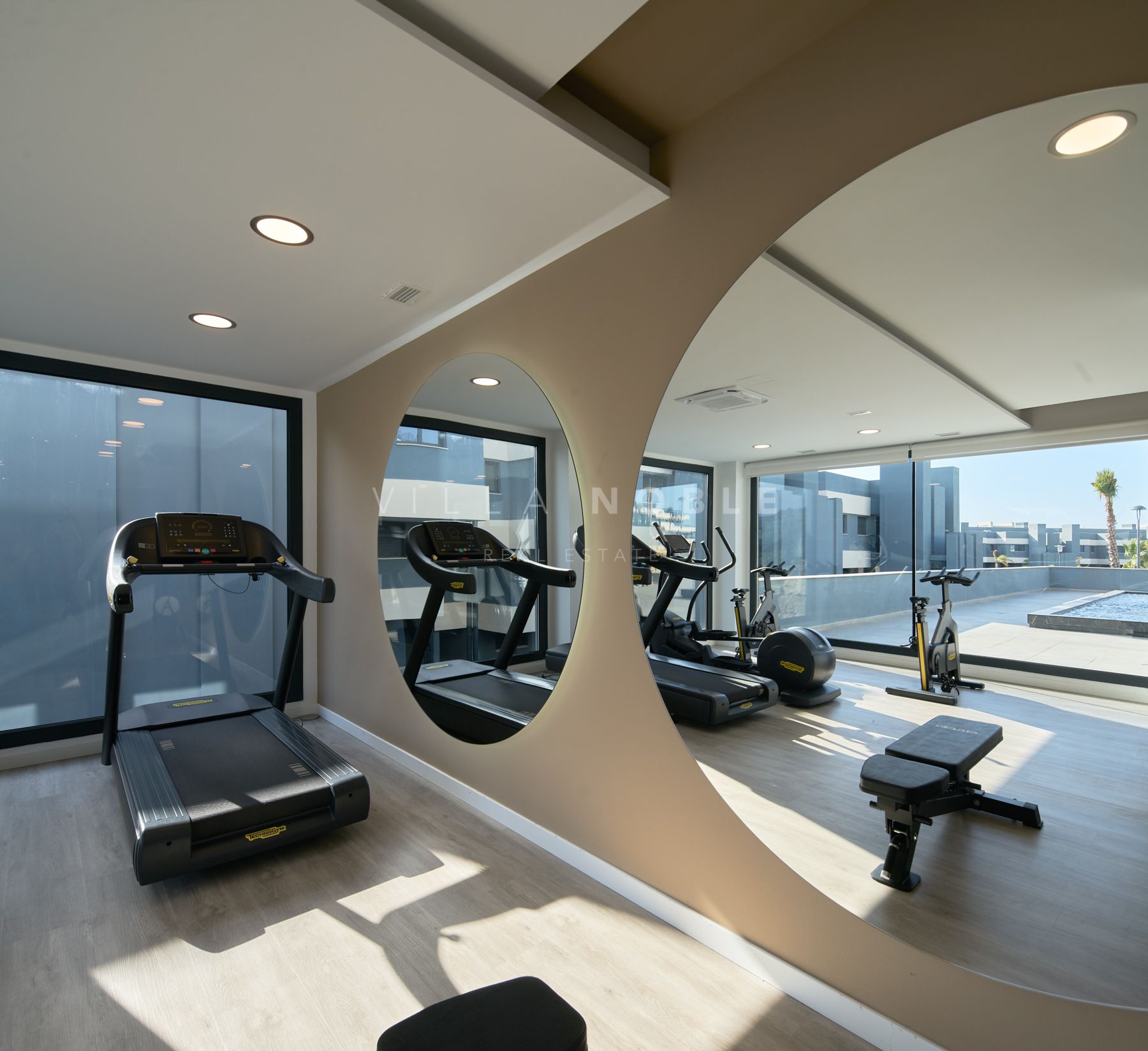 Oasis 325 ist eine neue Residenz in La Resina, der Neuen Goldenen Meile von Estepona