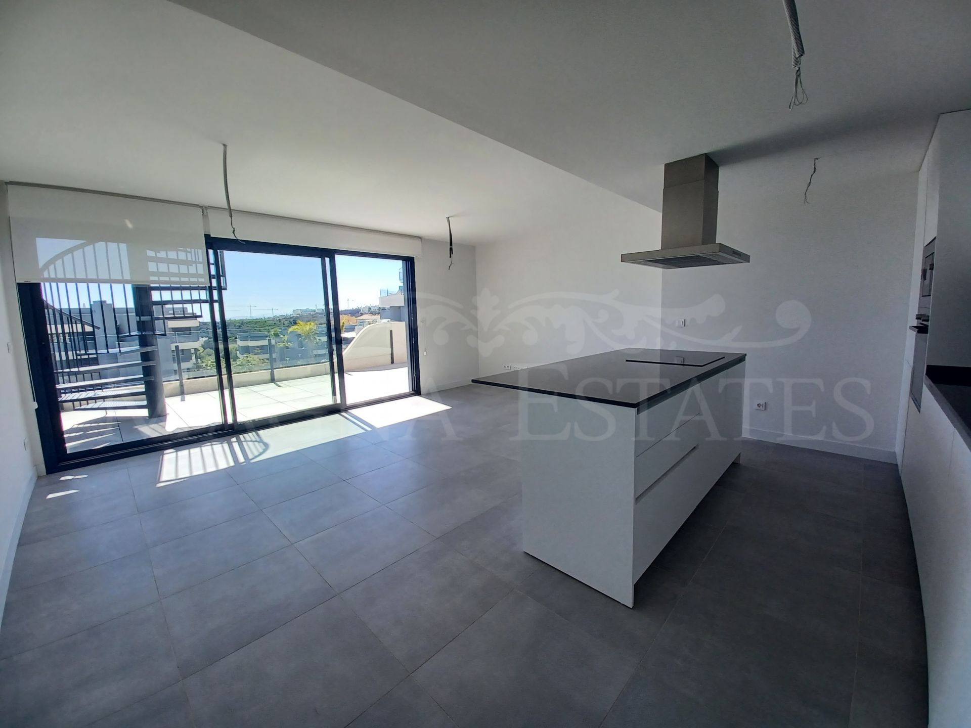 State-of-the-art design penthouse with panoramic sea view on the New Golden Mile