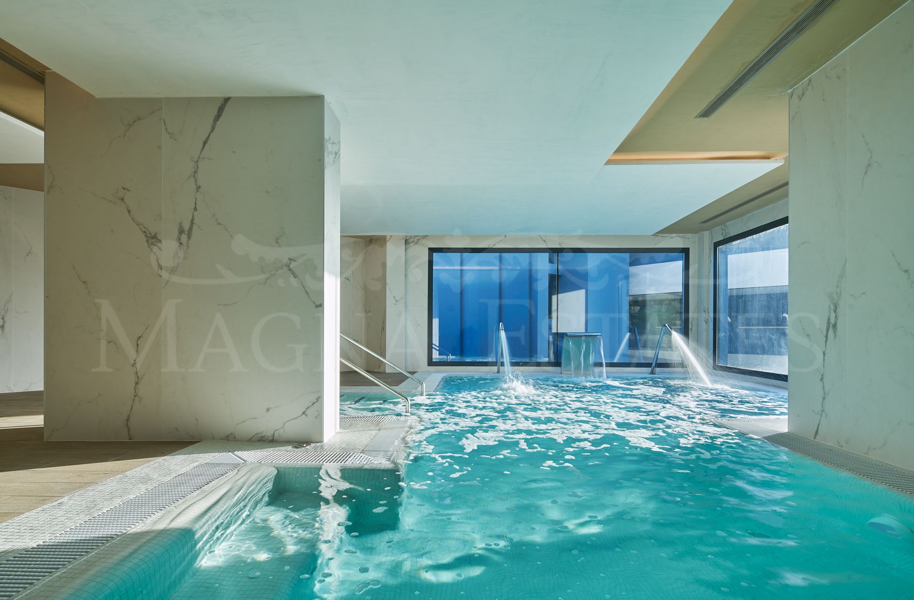 State-of-the-art design penthouse with panoramic sea view on the New Golden Mile