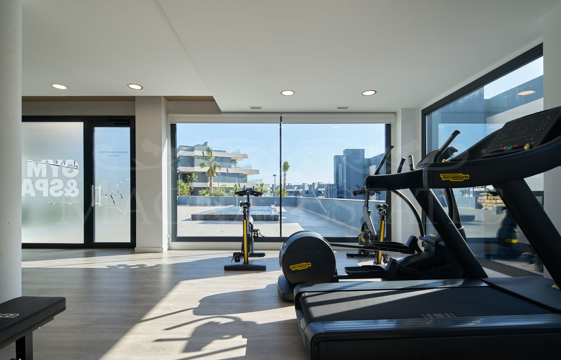 State-of-the-art design penthouse with panoramic sea view on the New Golden Mile