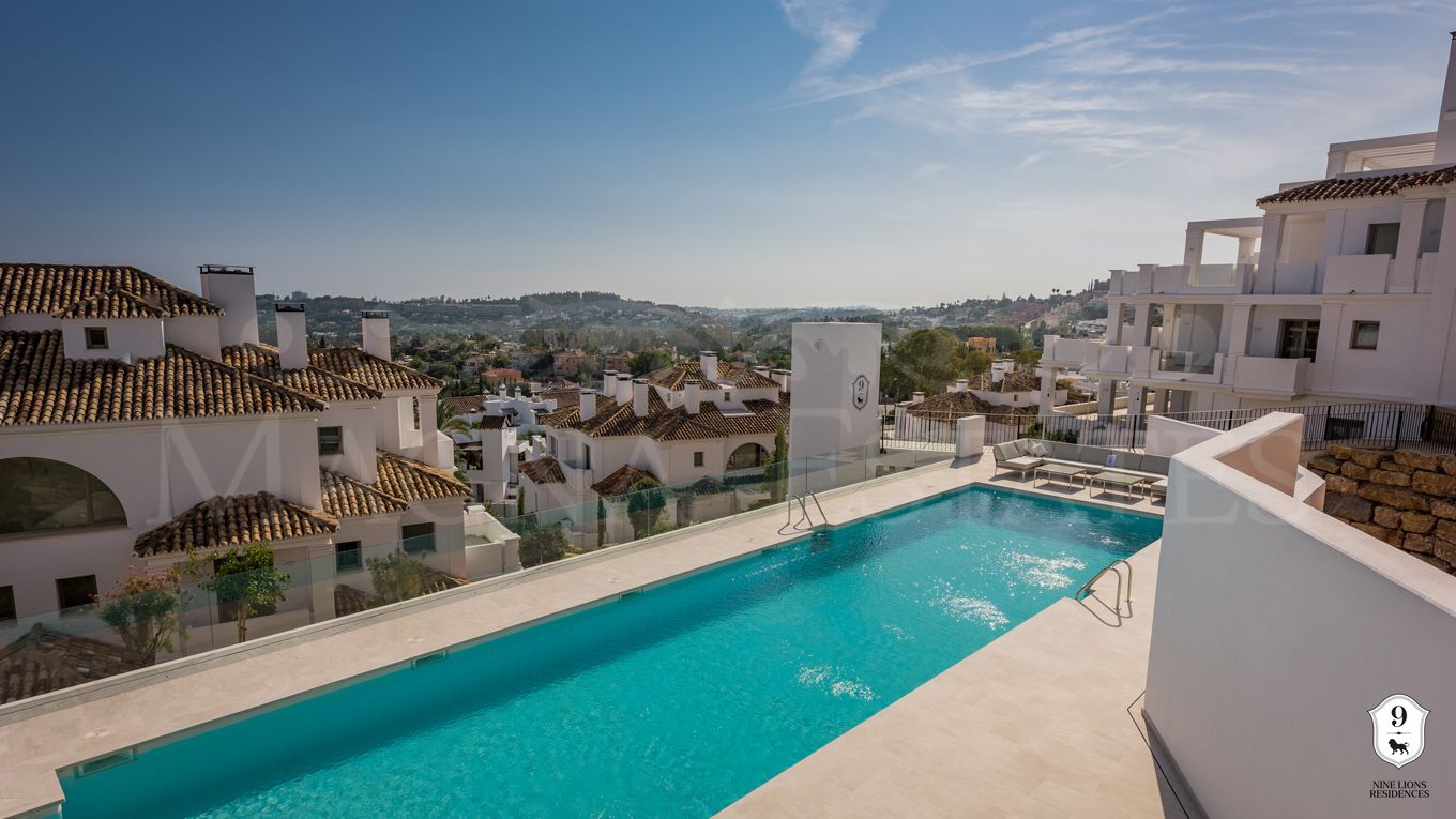 Duplex penthouse brand new and high luxury in Nueva Andalucía