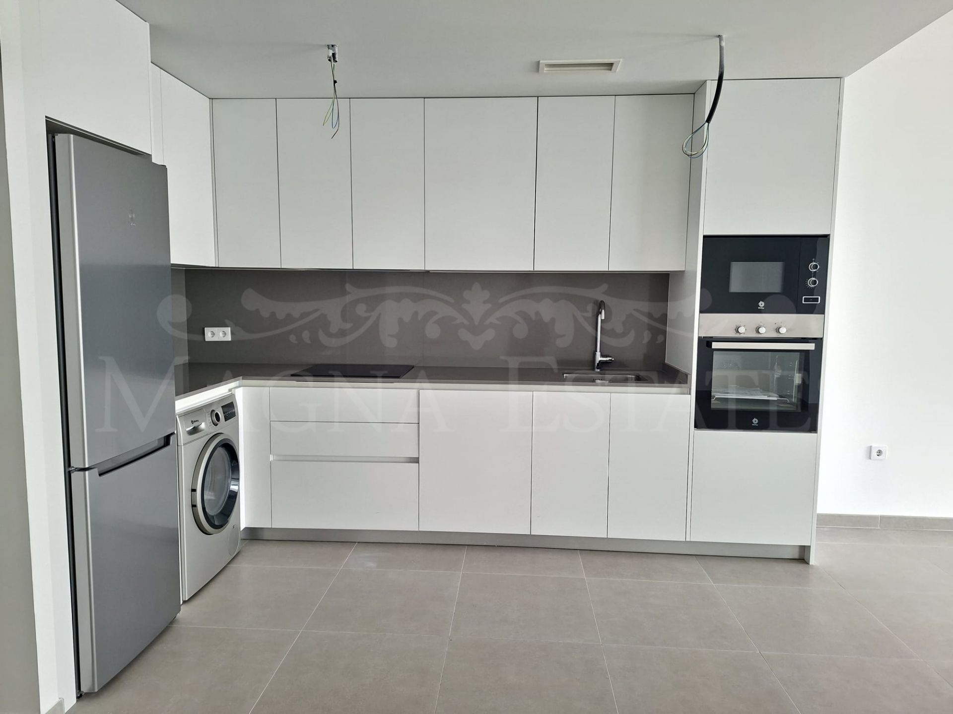 Brand new corner ground floor apartment on the New Golden Mile, Estepona.