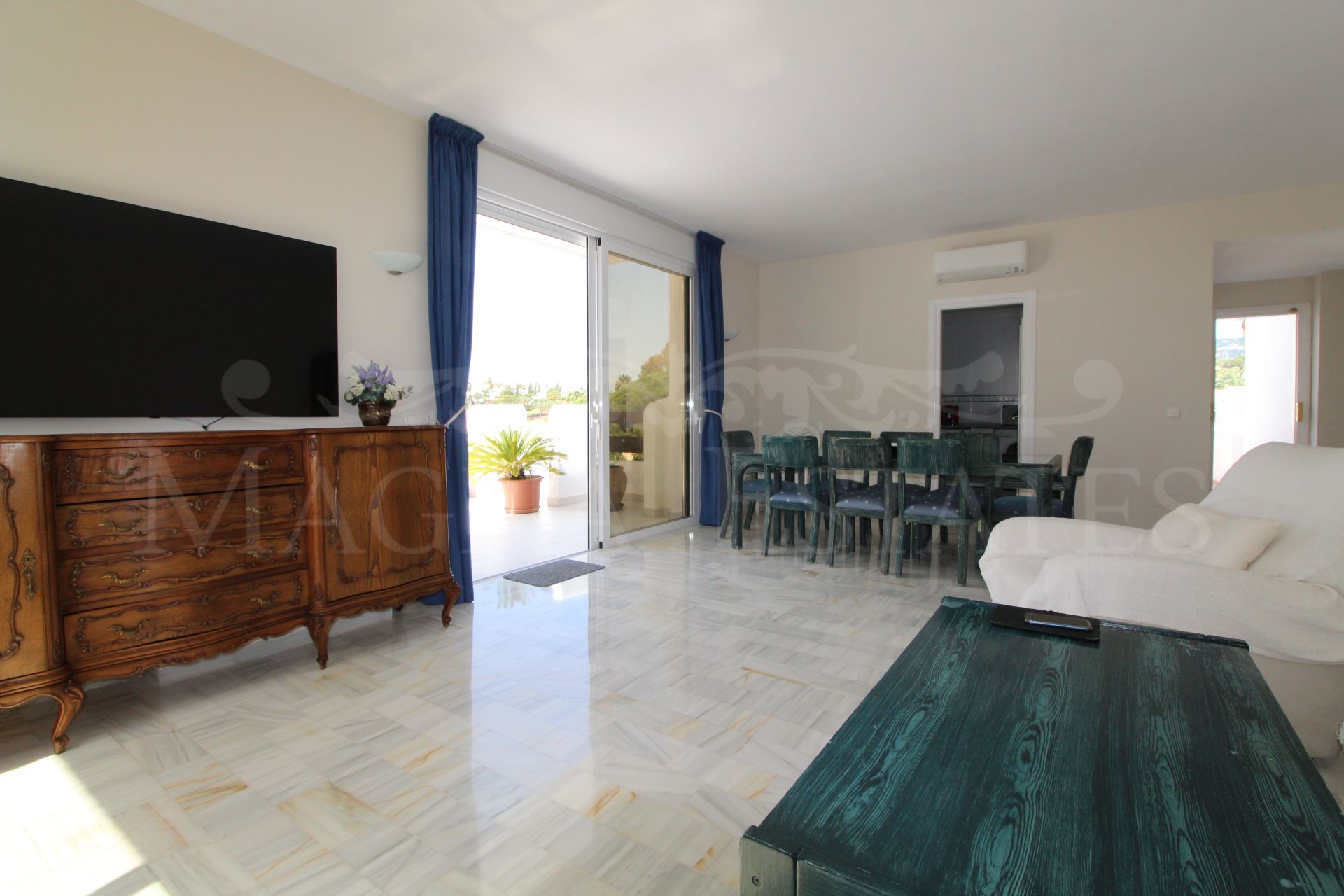Penthouse on the first line of Golf Las Brisas, Marbella