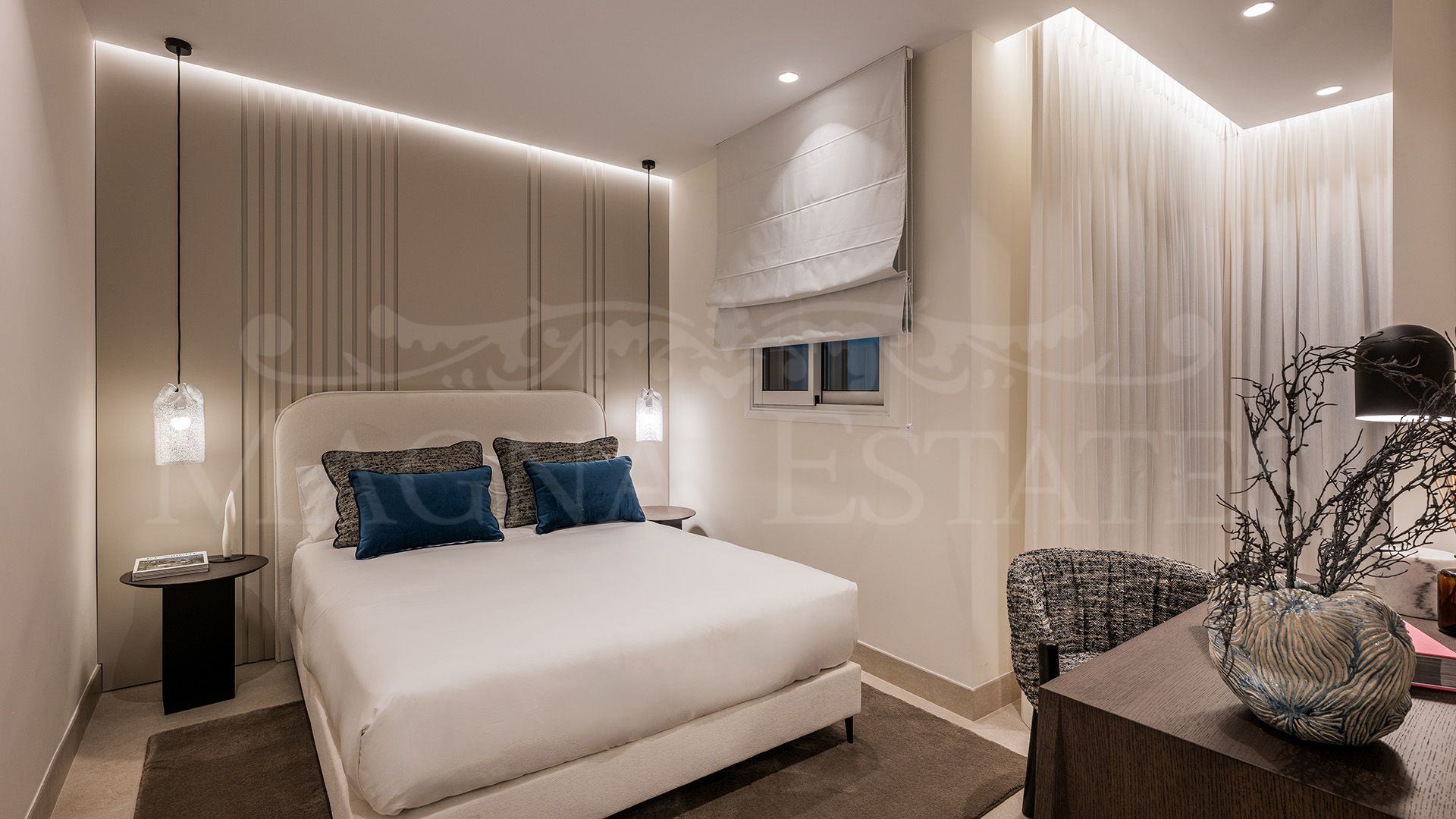 Apartamento planta baja renovado en primera línea de playa en Bahía del Velerín