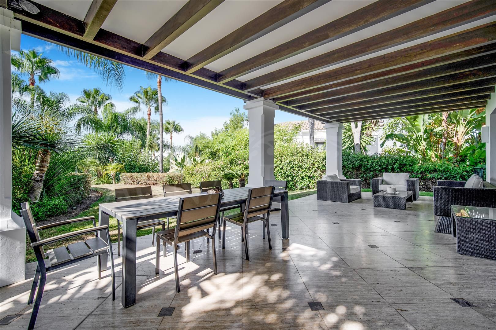 Spacious Five-Bedroom Villa in Lomas de Magna Marbella, Golden Mile