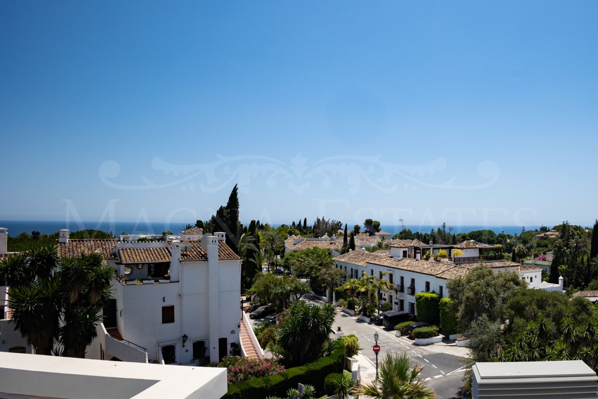 Apartamento moderno en la Milla de Oro de Marbella