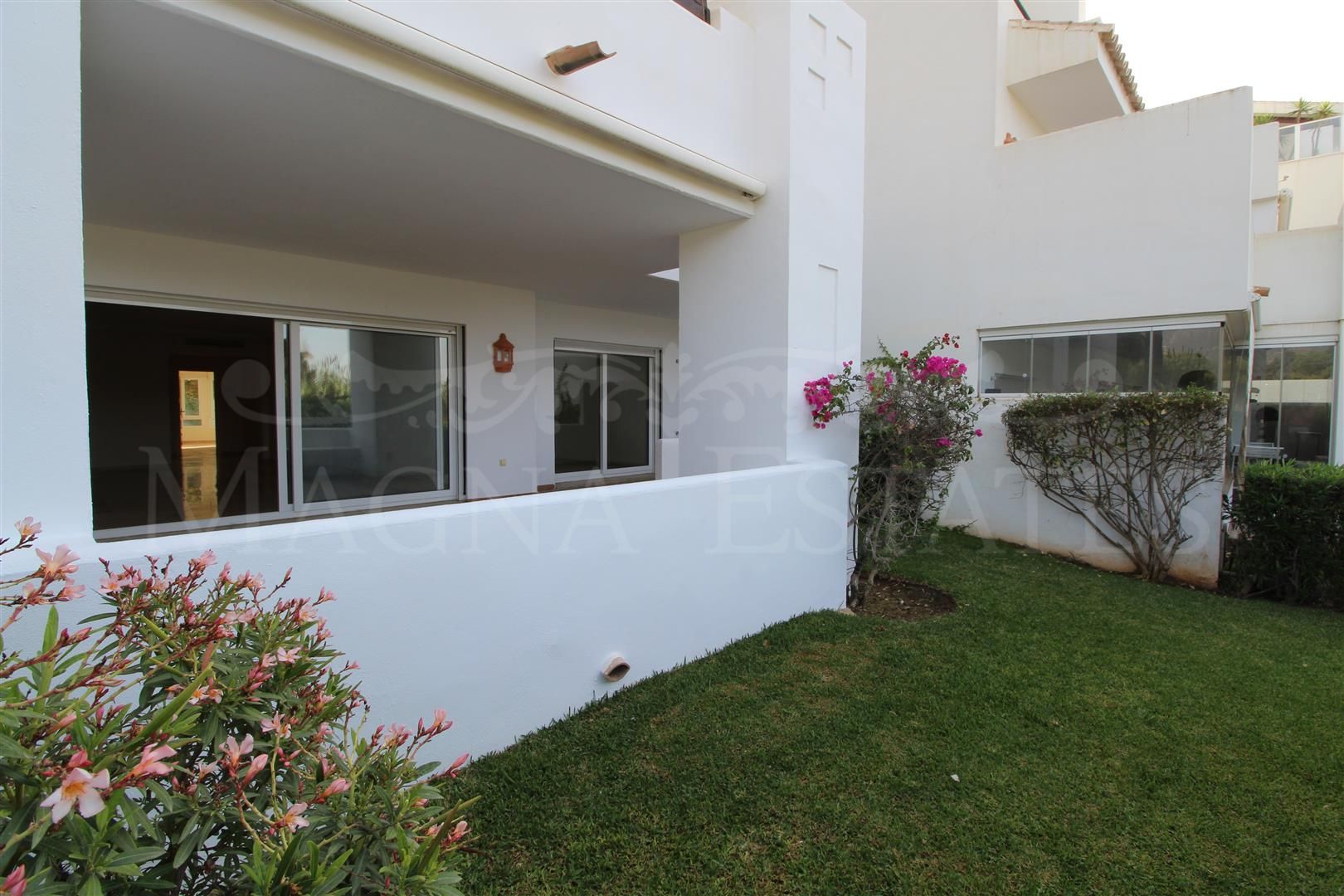 Apartment in Los Monteros Palm Beach, on the beachfront.