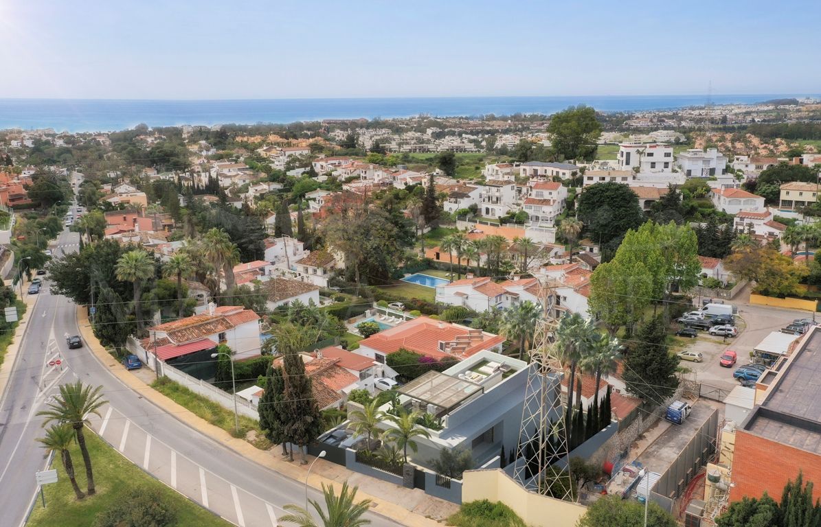 Newly built villa in the heart of the Golf Valley, Nueva Andalucía, Marbella