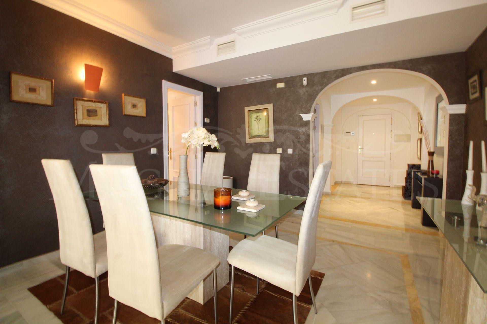 Lovely and spacious apartment in Magna Marbella