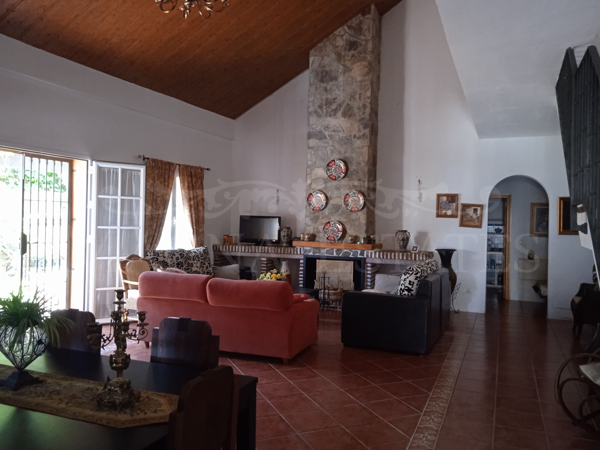 Villa pareada en Nueva Andalucía, en ubicación excepcional