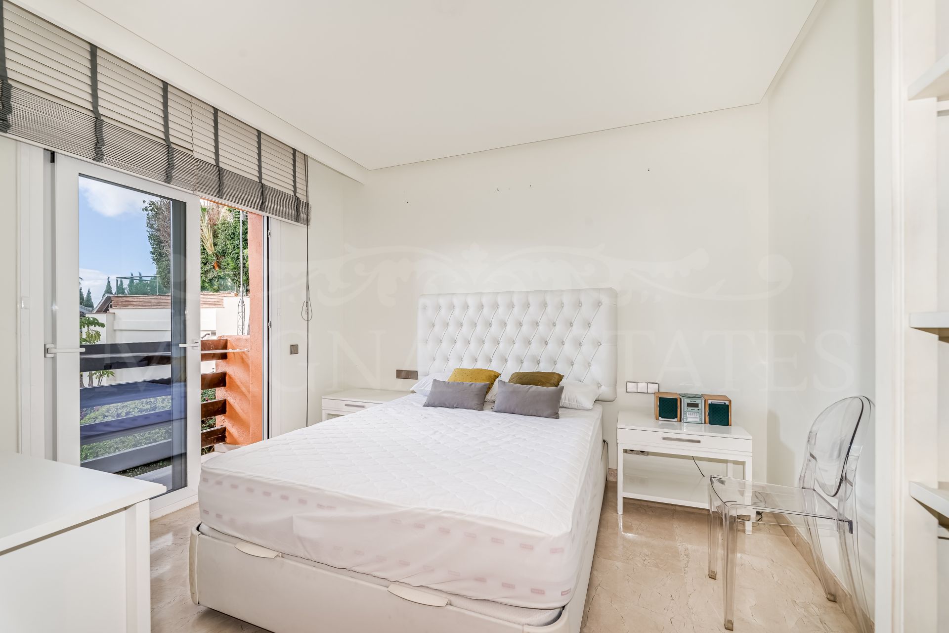 6 bedroom double apartment in the heart of Sierra Blanca, Marbella