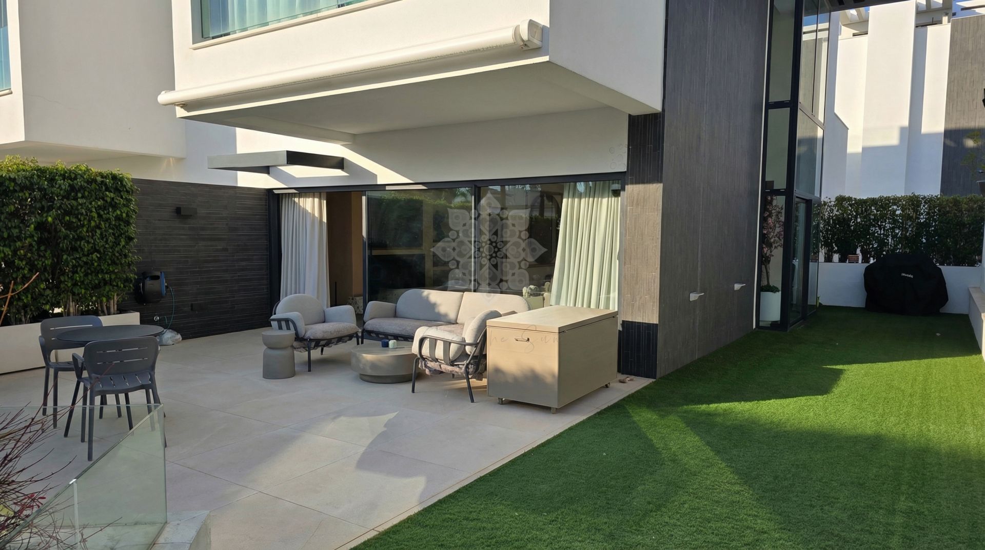 Semi Detached House in The Island, Estepona