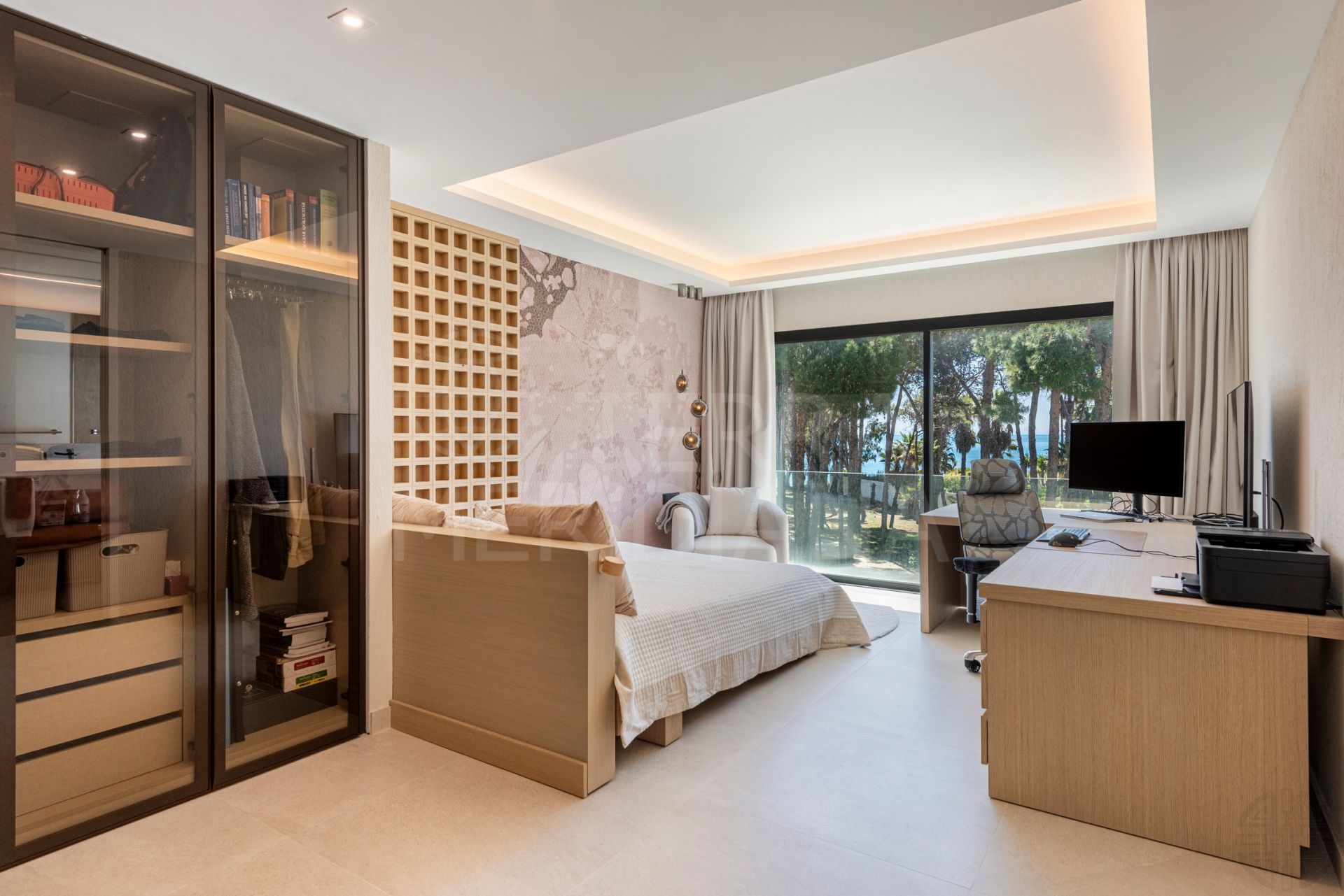Semi Detached House in The Island, Estepona