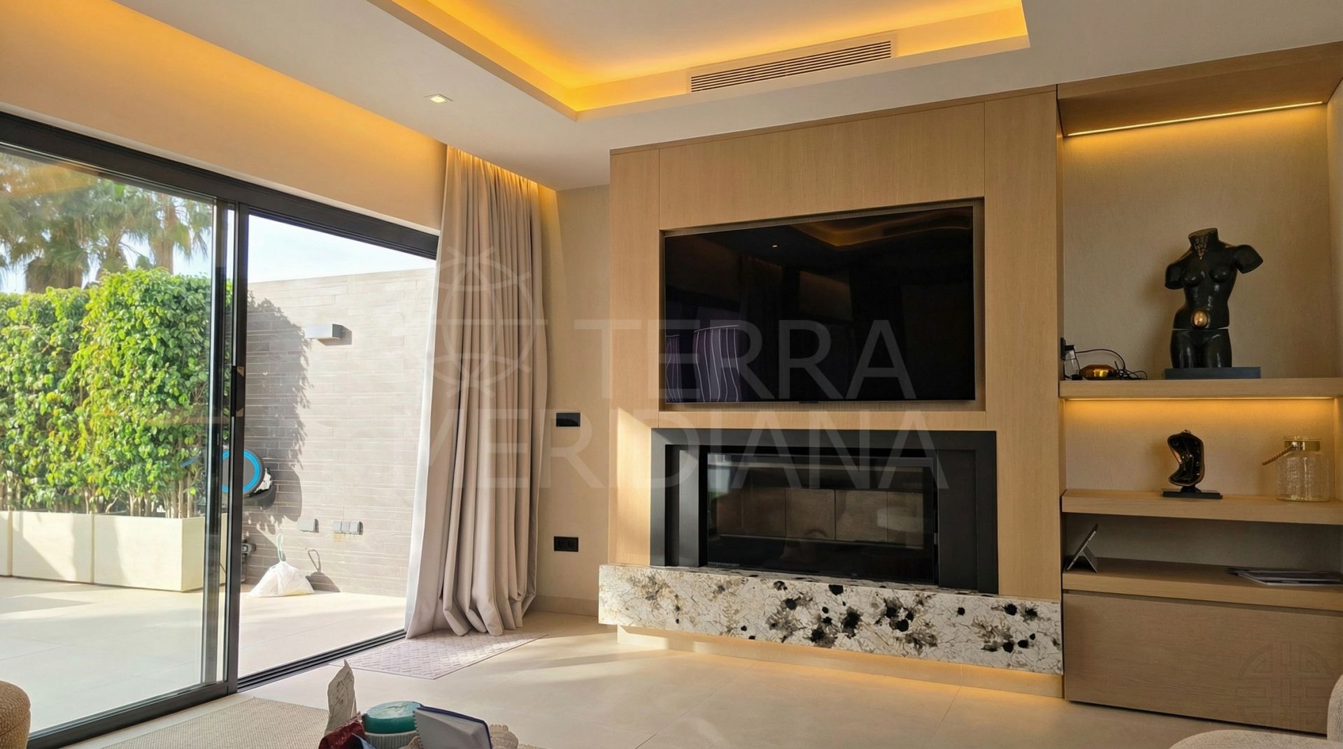 Semi Detached House in The Island, Estepona