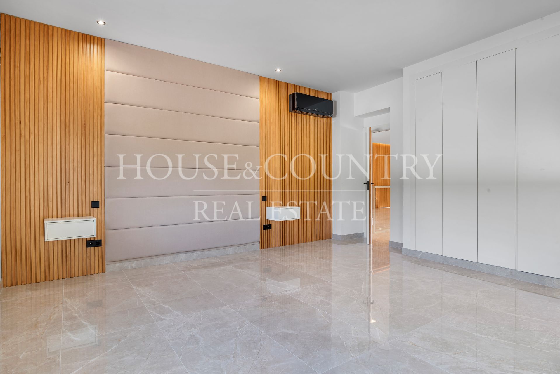 Villa in El Madroñal, Benahavis