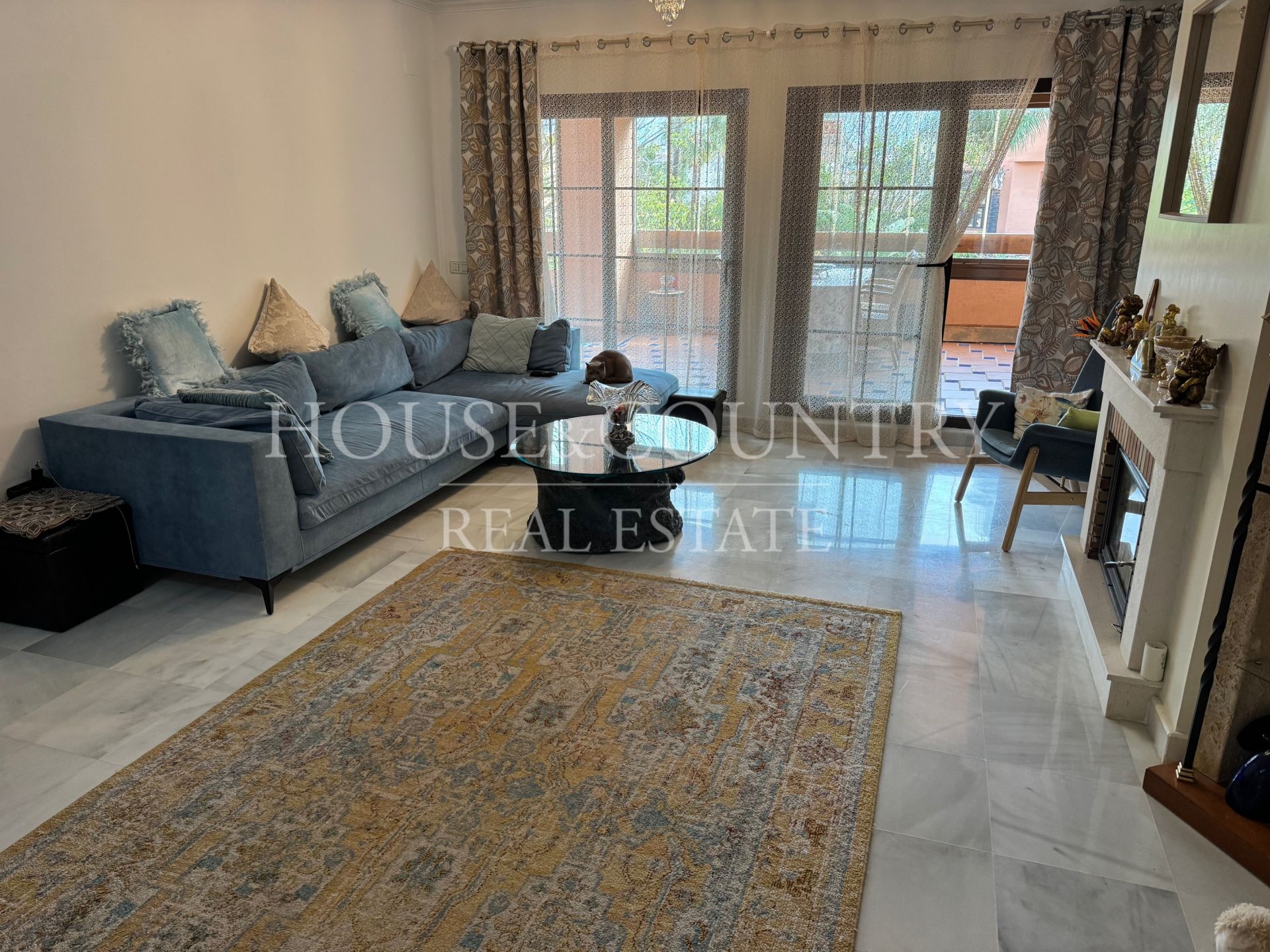 Apartamento en Hacienda del Sol, Estepona