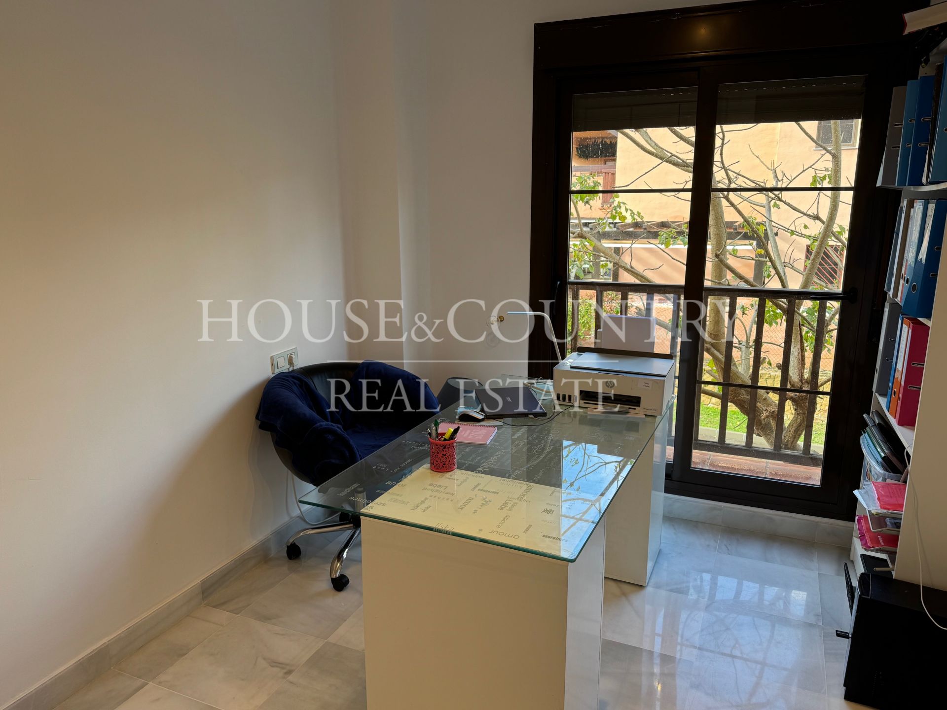 Apartamento en Hacienda del Sol, Estepona